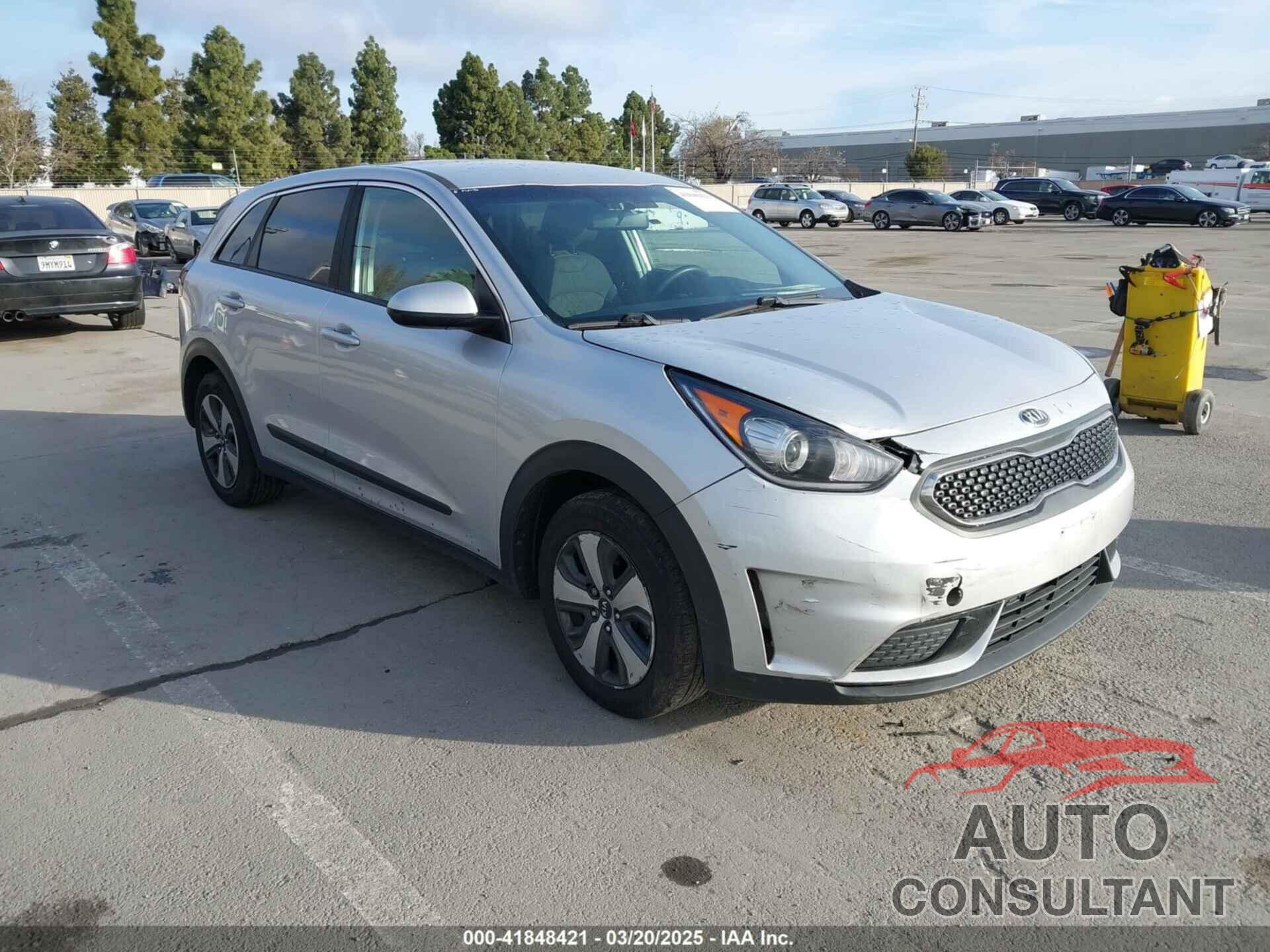 KIA NIRO 2017 - KNDCB3LC9H5043250