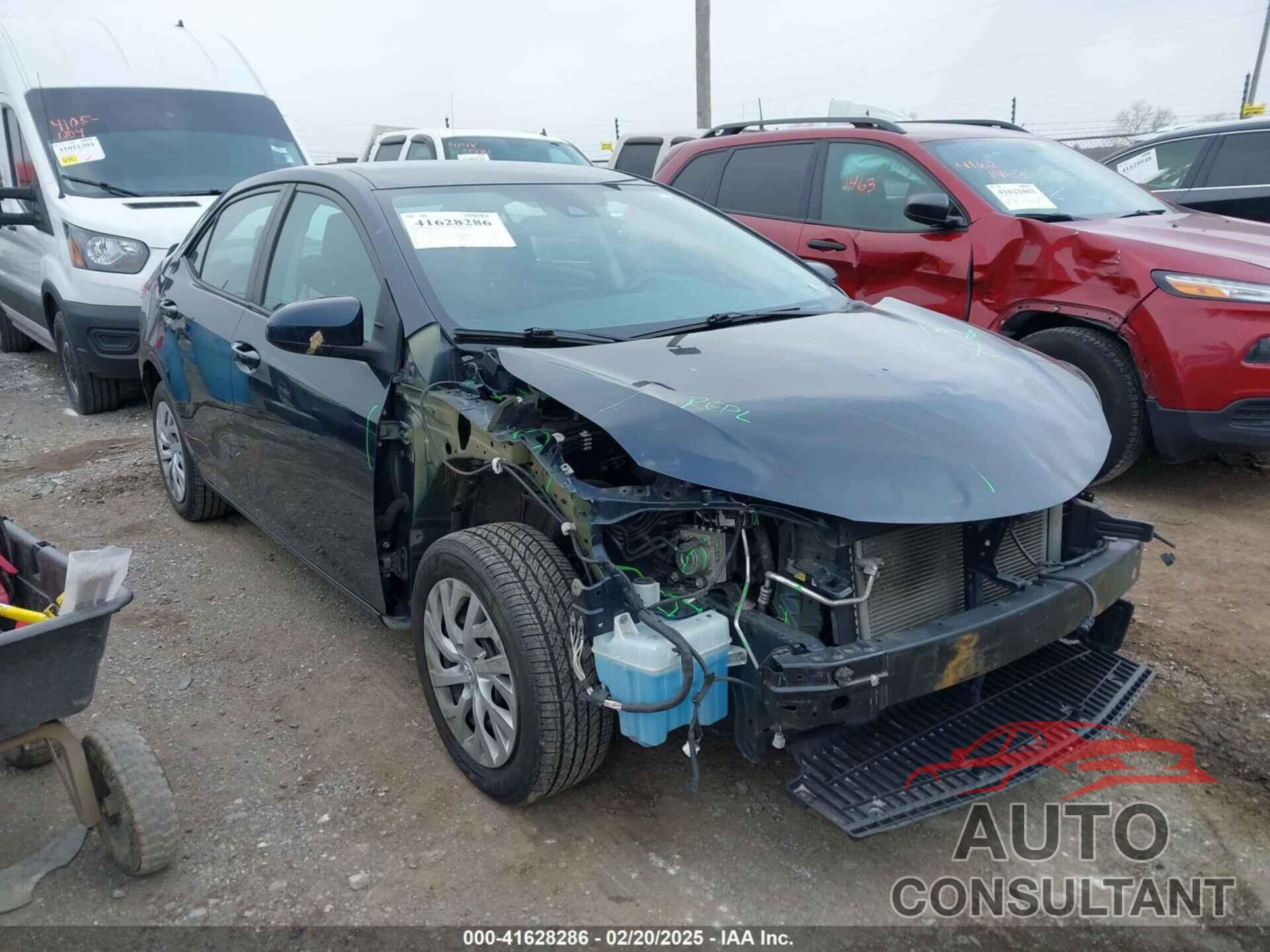 TOYOTA COROLLA 2018 - 2T1BURHE3JC035009