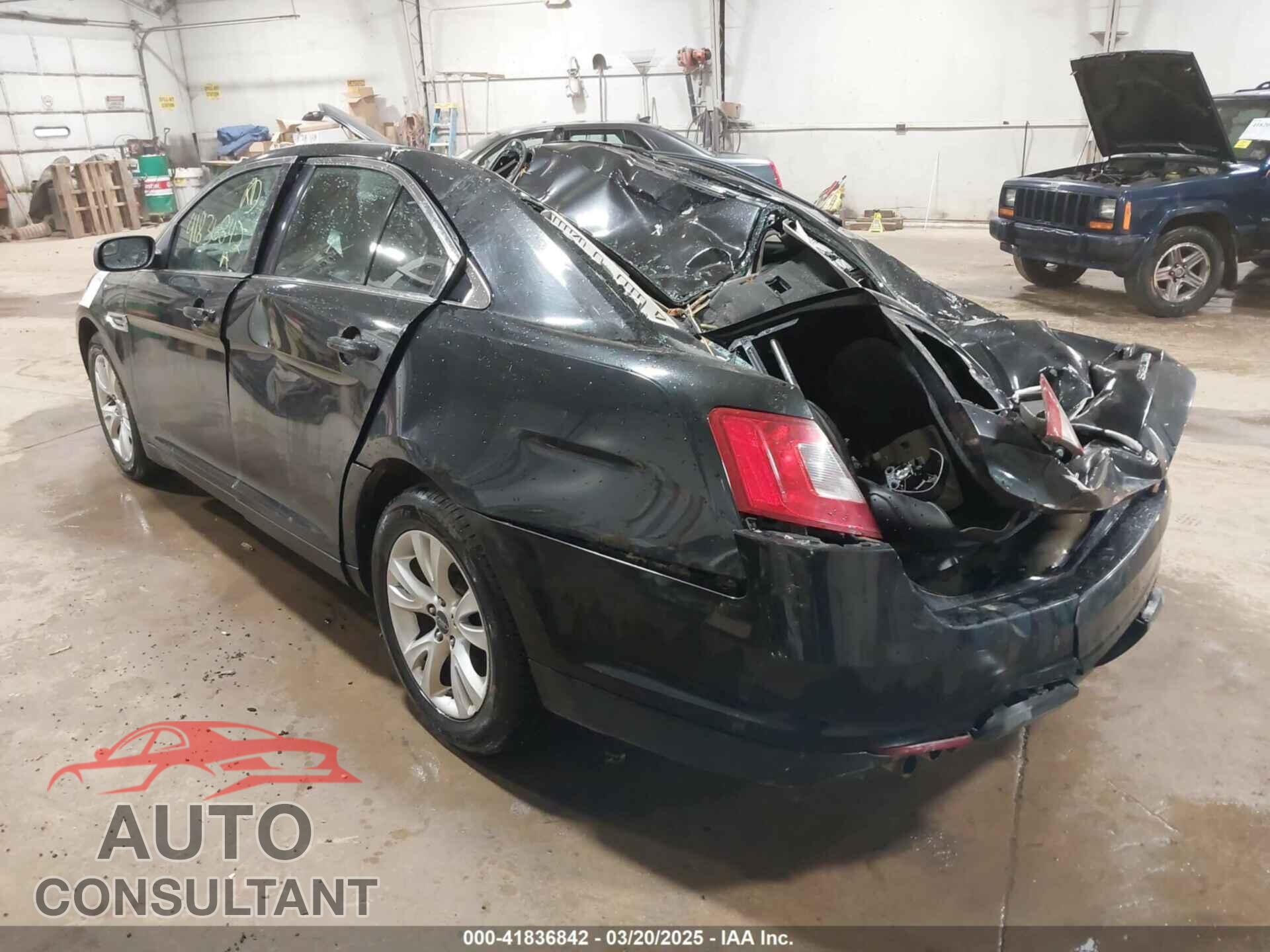 FORD TAURUS 2012 - 1FAHP2HW2CG144847