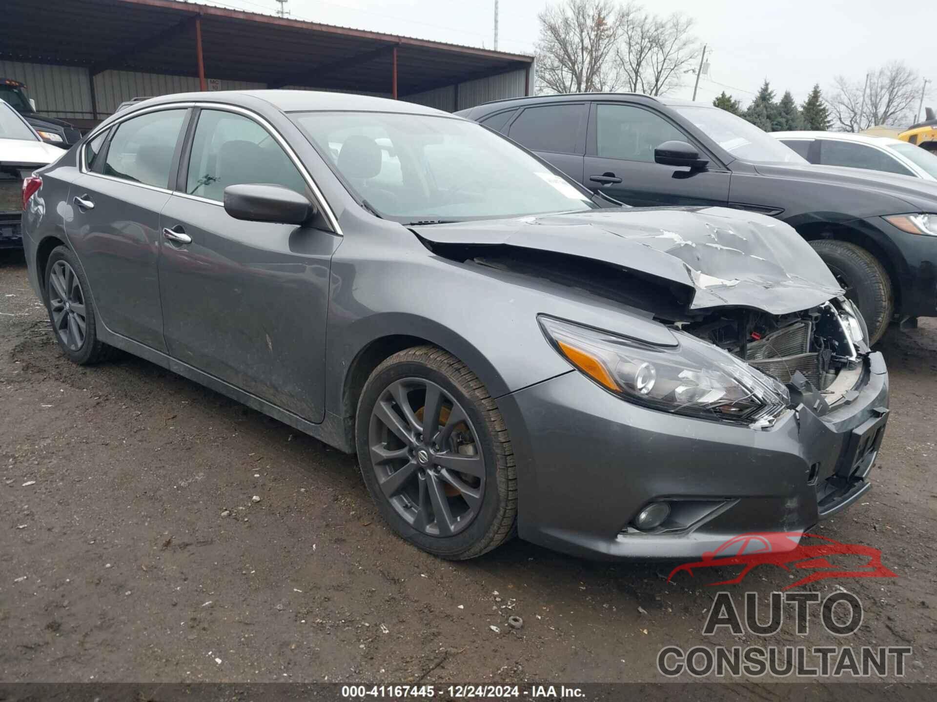 NISSAN ALTIMA 2017 - 1N4BL3AP4HC142879