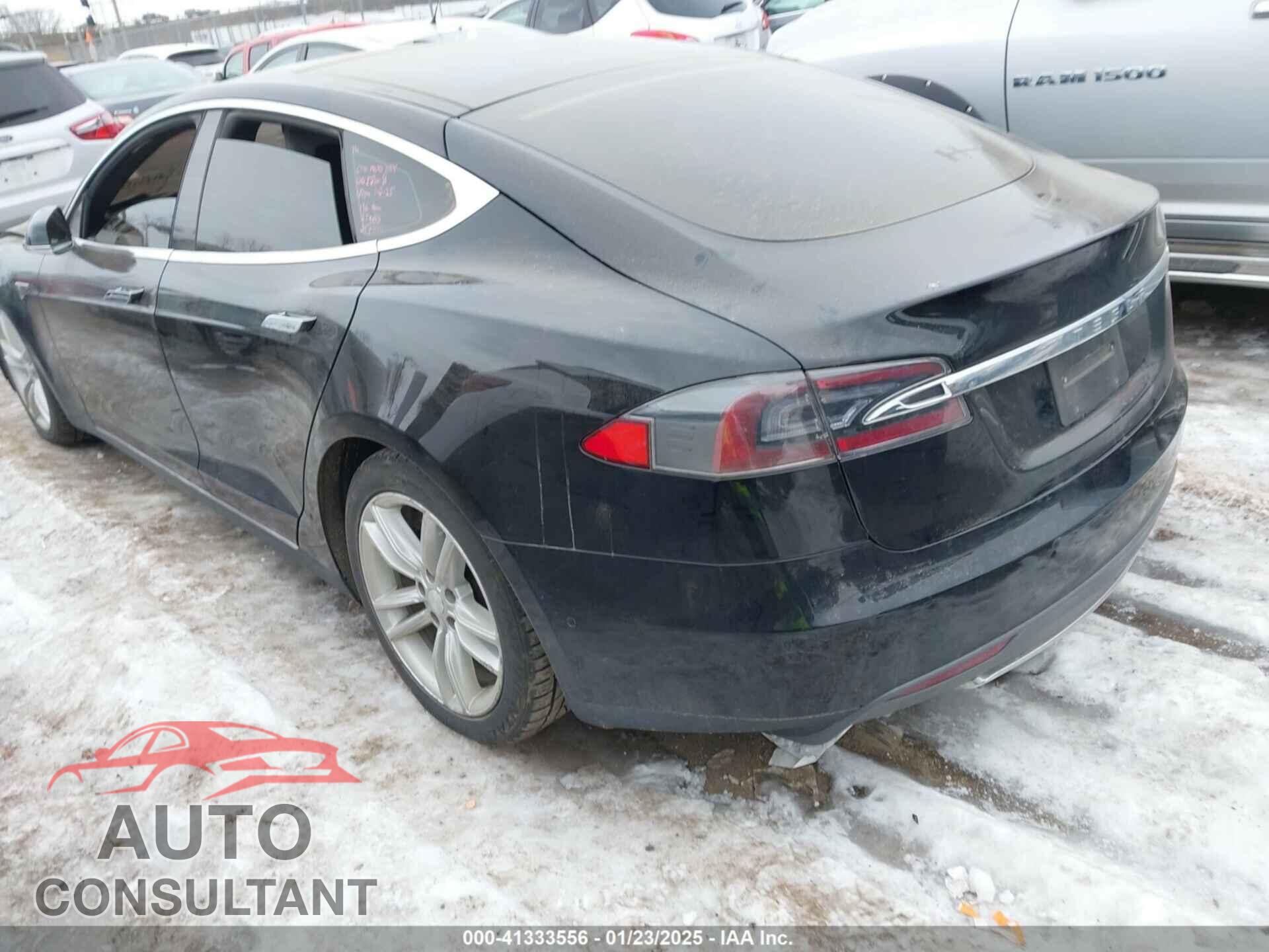TESLA MODEL S 2015 - 5YJSA1E25FF107819
