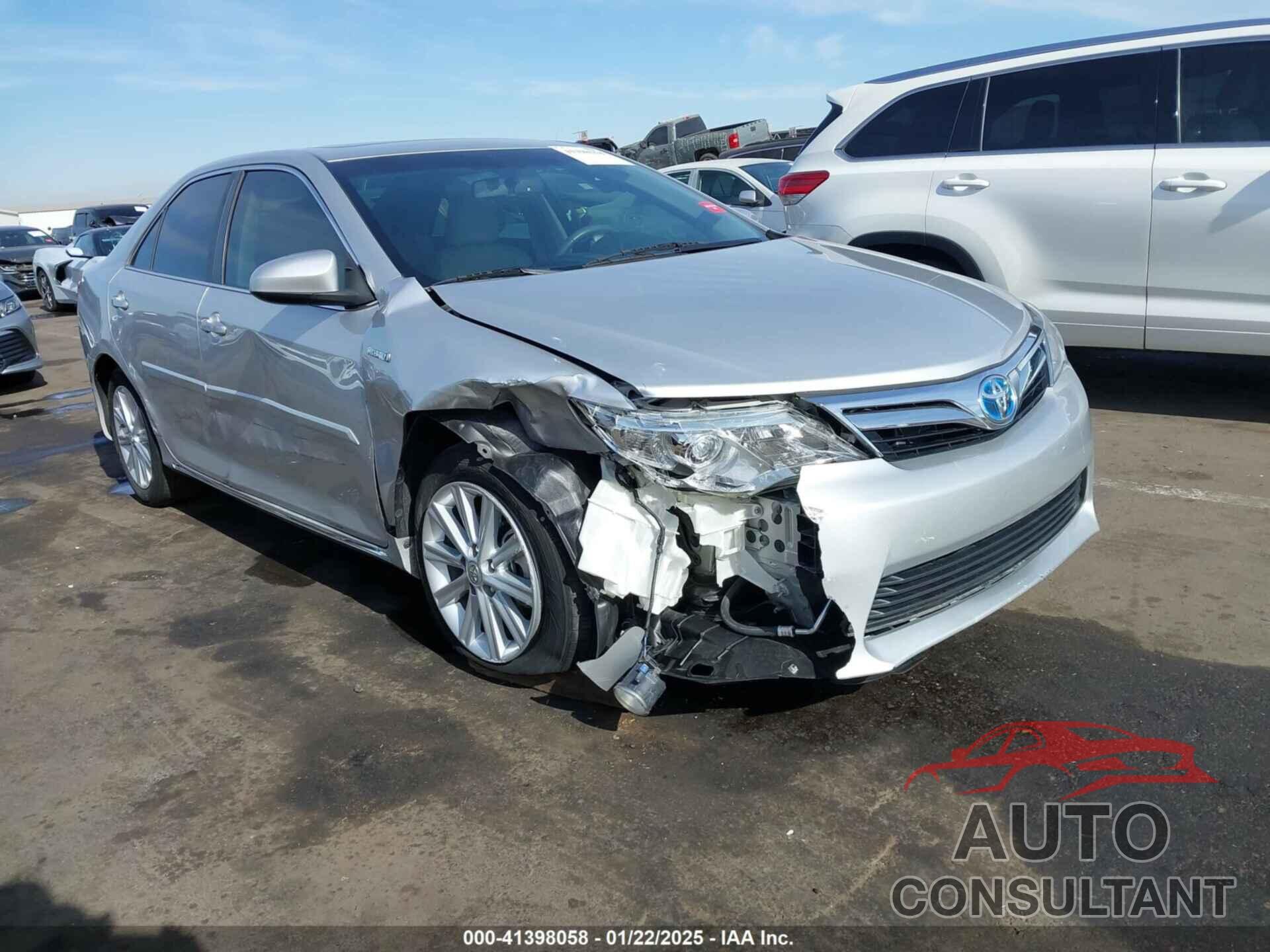 TOYOTA CAMRY HYBRID 2014 - 4T1BD1FK0EU139830