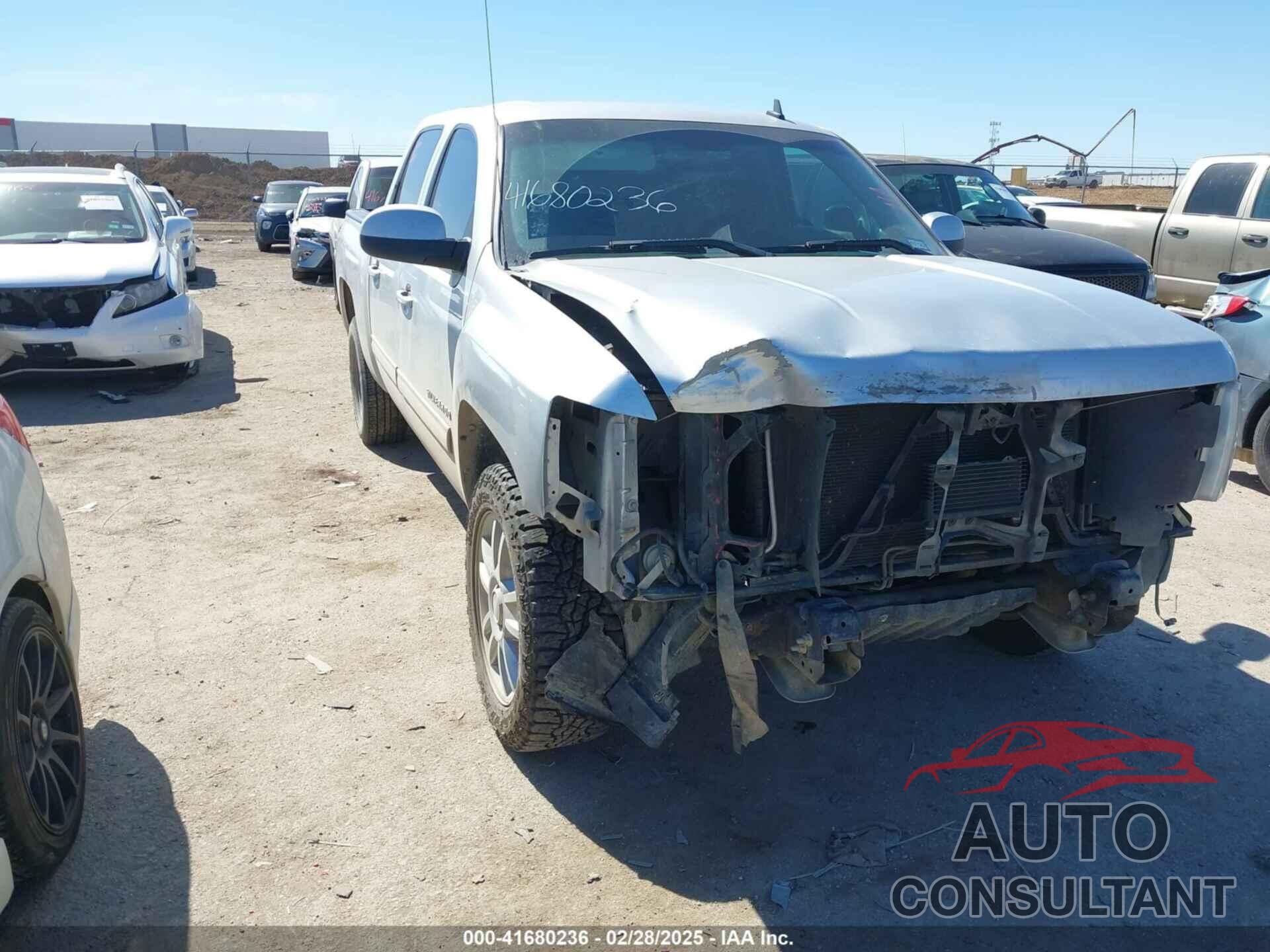CHEVROLET SILVERADO 1500 2013 - 3GCPCTE07DG340800