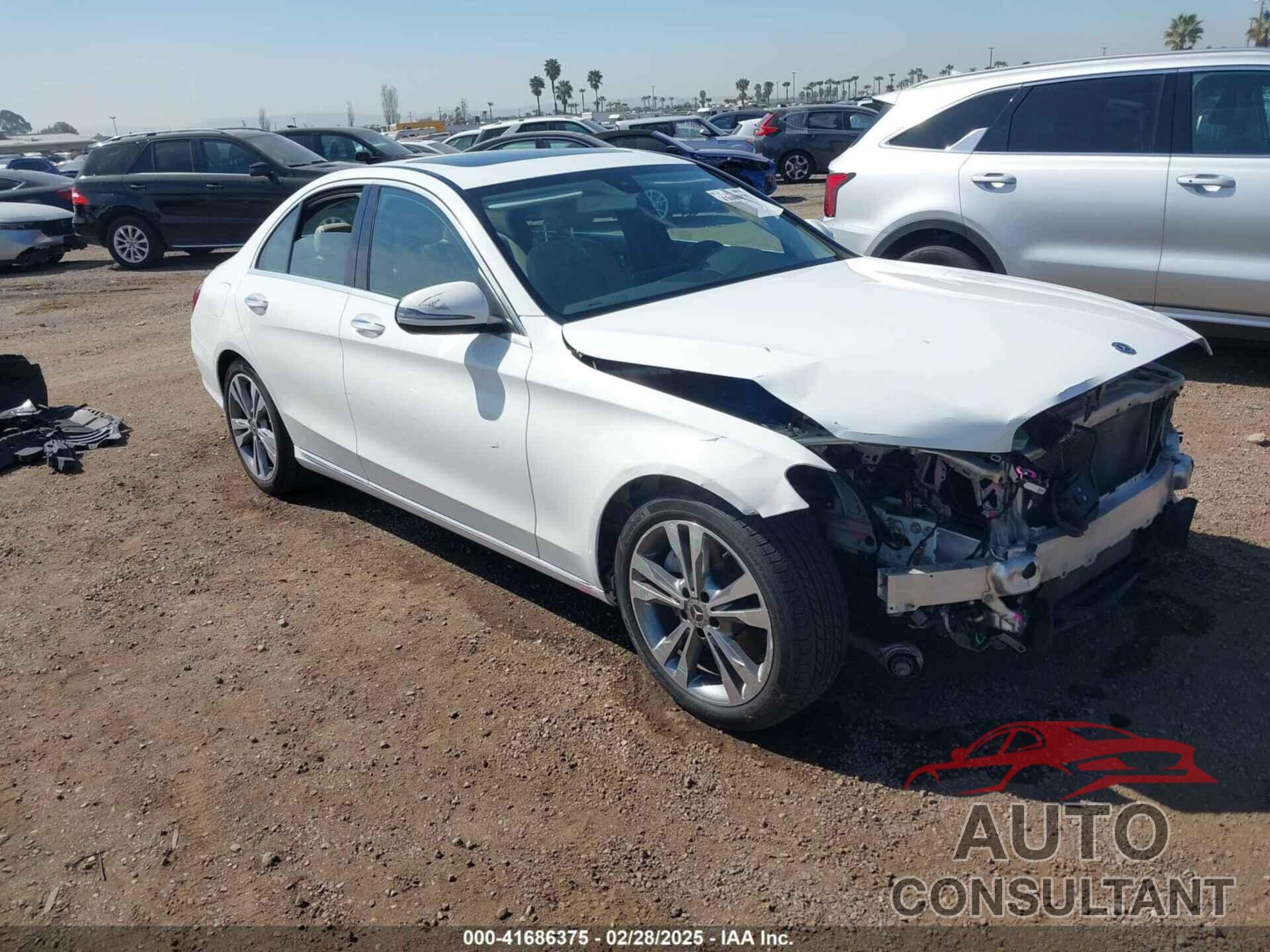 MERCEDES-BENZ C 300 2019 - 55SWF8DB4KU312604