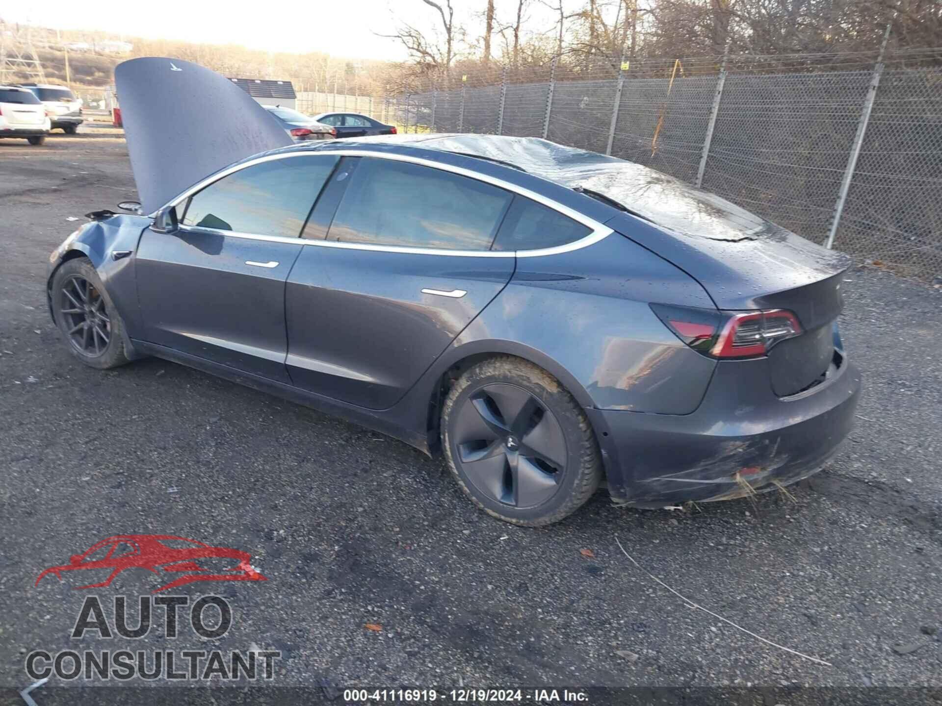 TESLA MODEL 3 2018 - 5YJ3E1EA2JF028231