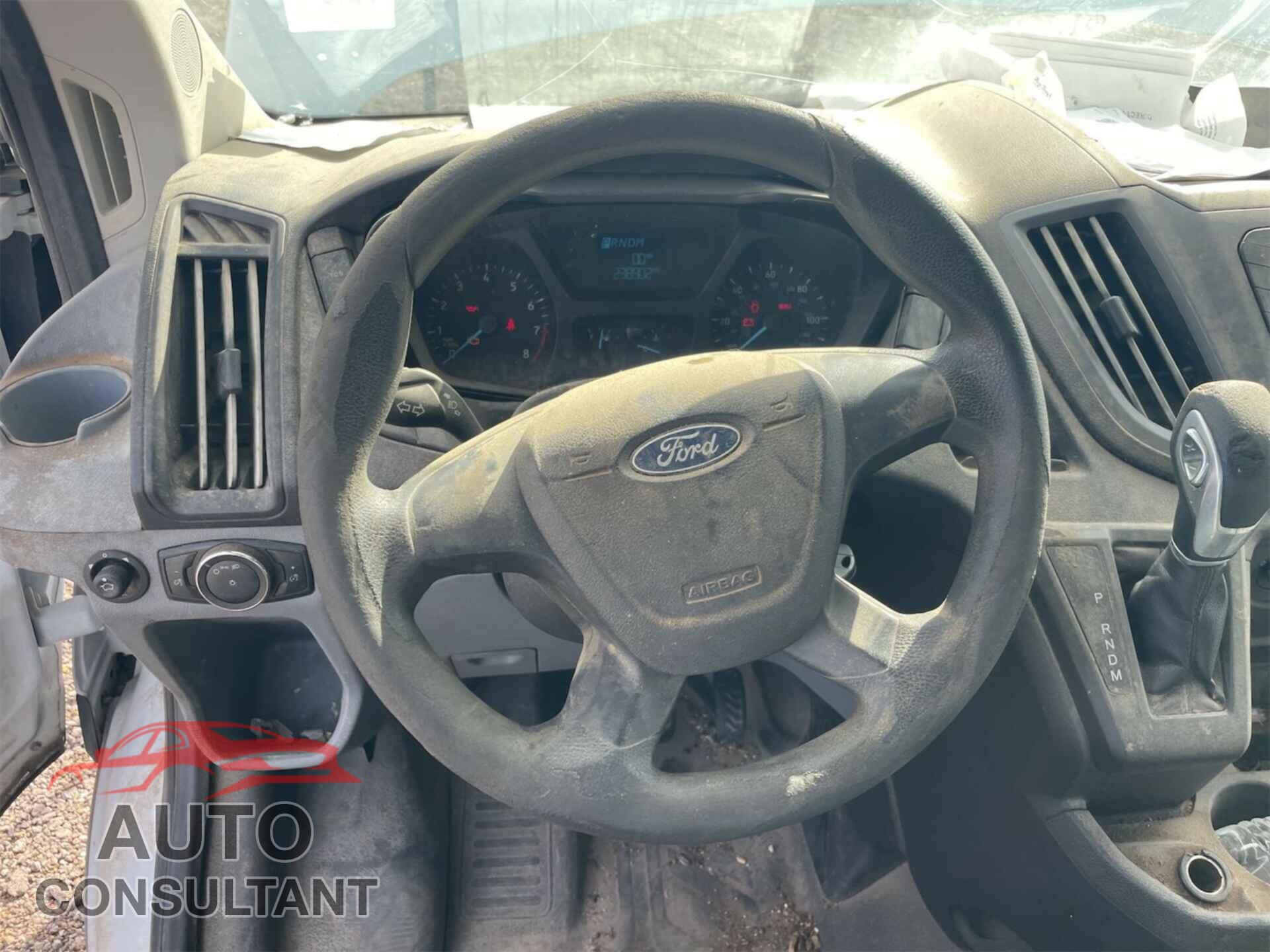FORD TRANSIT-150 2017 - 1FTYE1YM1HKA73833