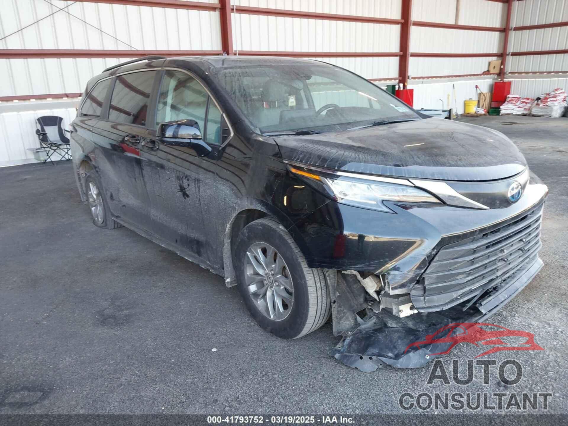 TOYOTA SIENNA 2022 - 5TDBRKEC6NS086528