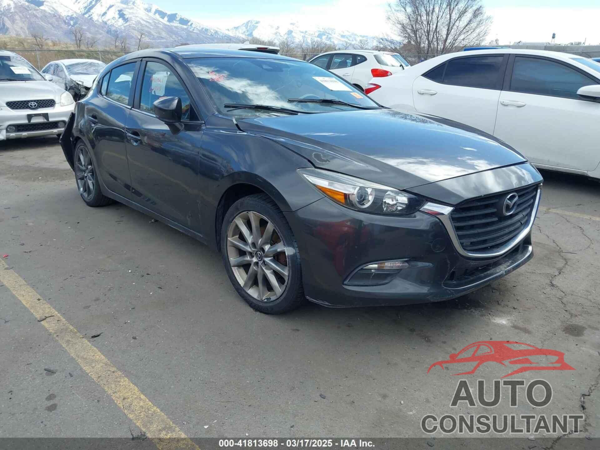 MAZDA MAZDA3 2018 - 3MZBN1L37JM229289