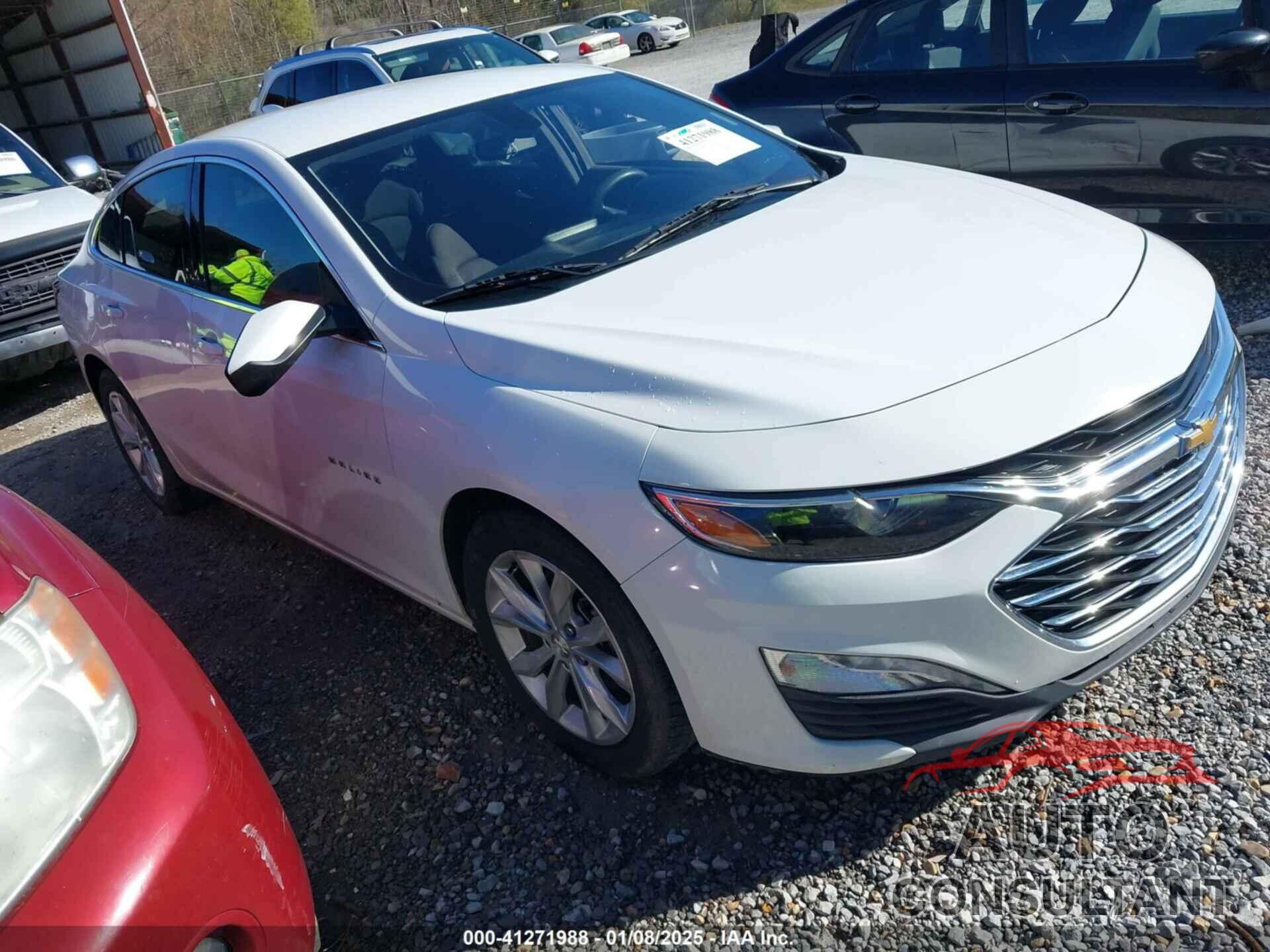 CHEVROLET MALIBU 2020 - 1G1ZD5ST7LF090810