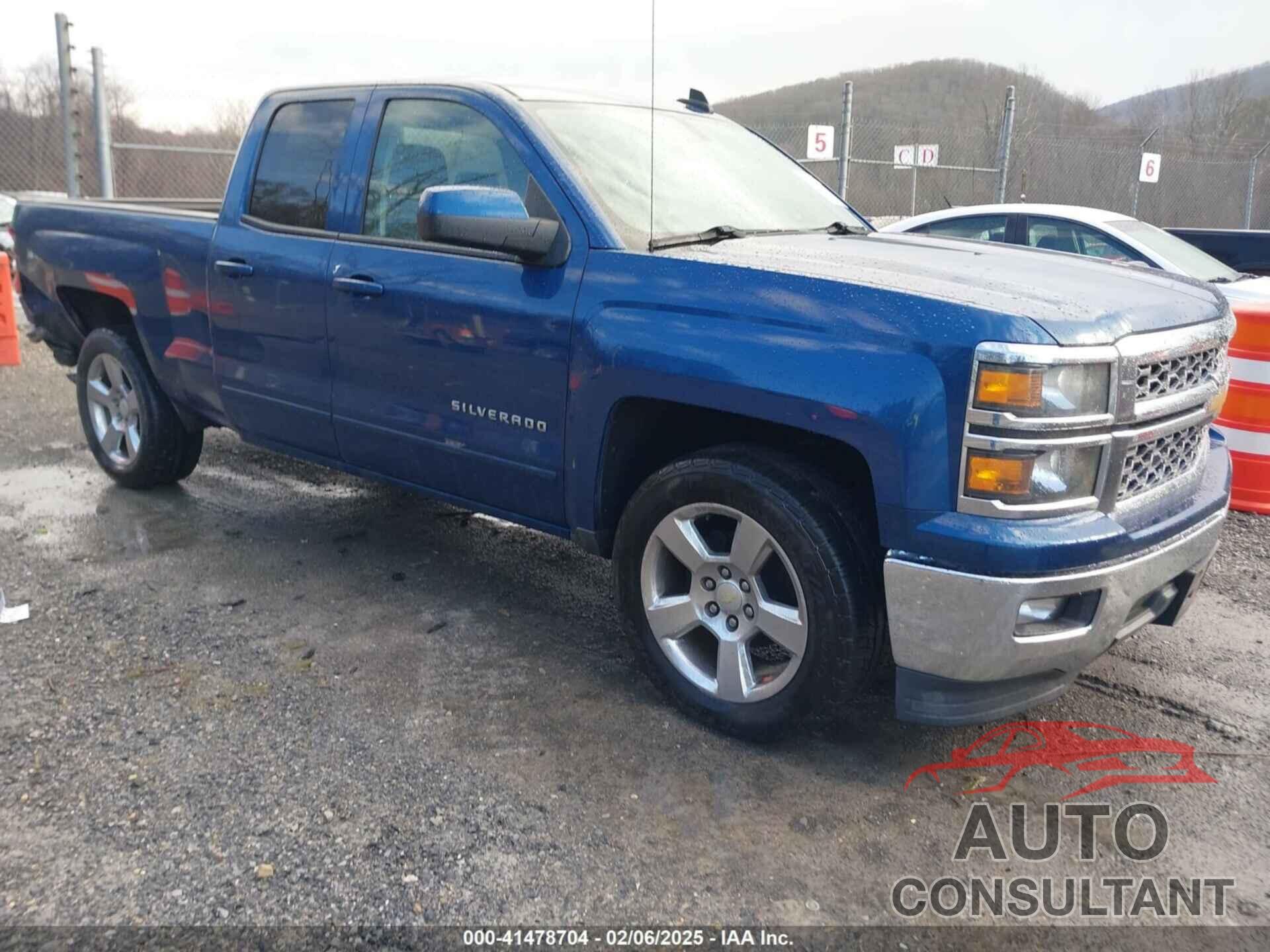 CHEVROLET SILVERADO 1500 2015 - 1GCRCREC2FZ319605