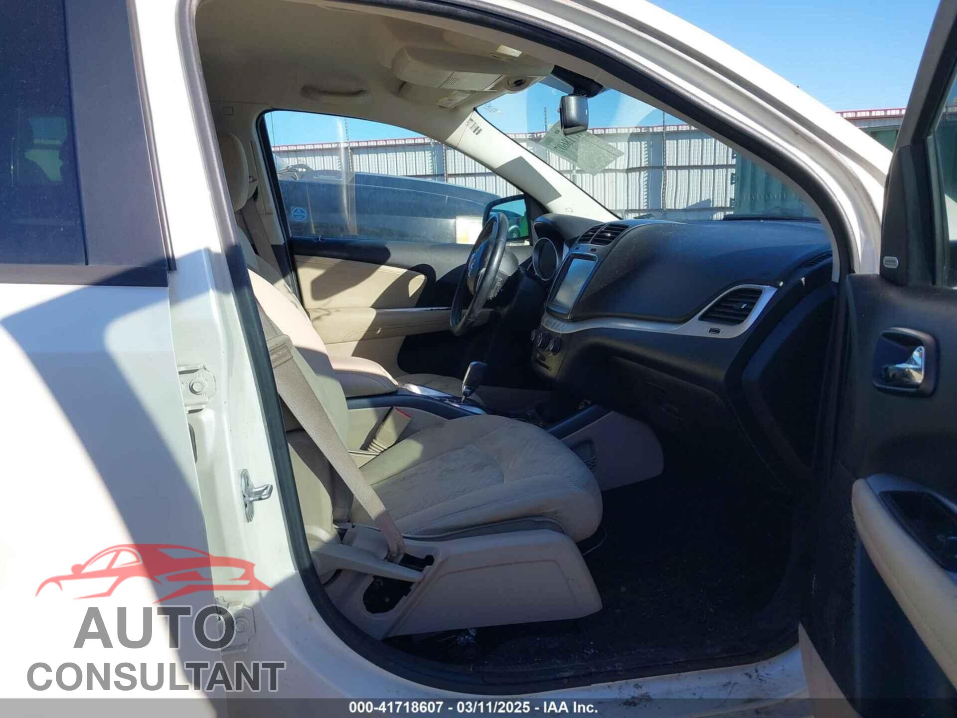 DODGE JOURNEY 2012 - 3C4PDCBG0CT331098