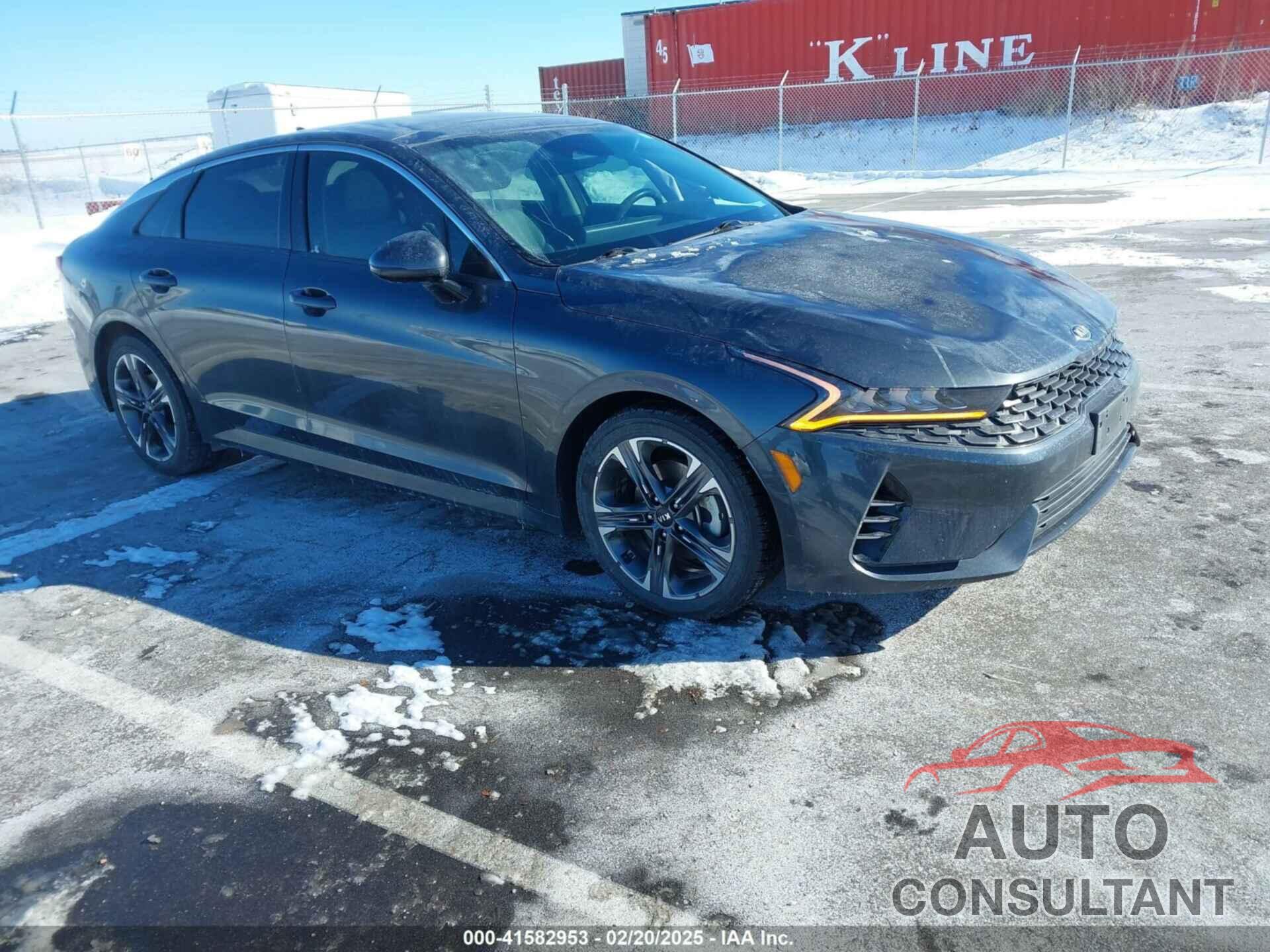 KIA K5 2021 - 5XXG34J27MG012728