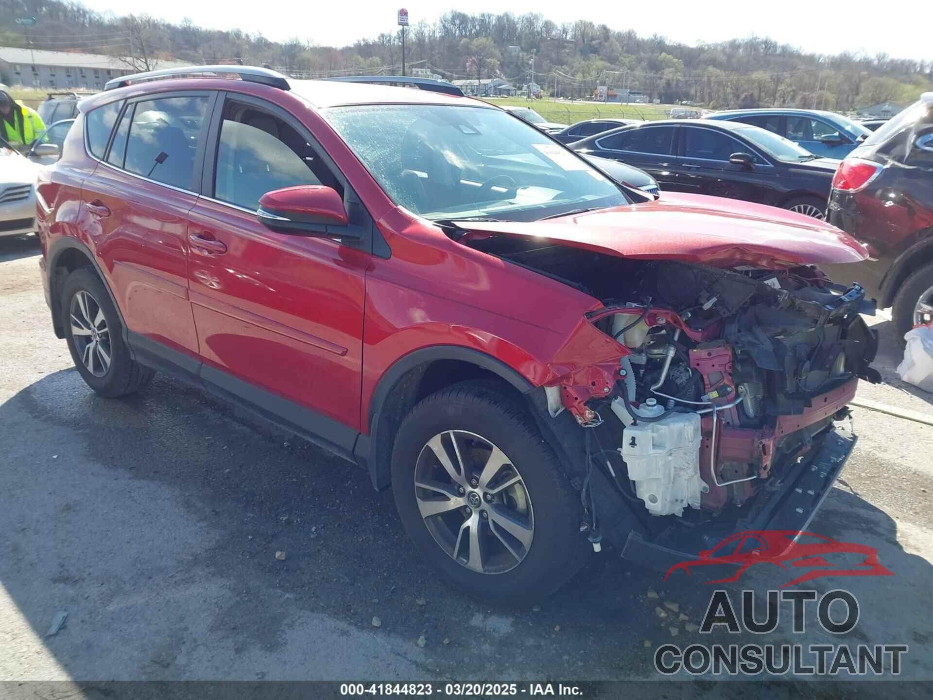 TOYOTA RAV4 2017 - JTMWFREV6HJ113376