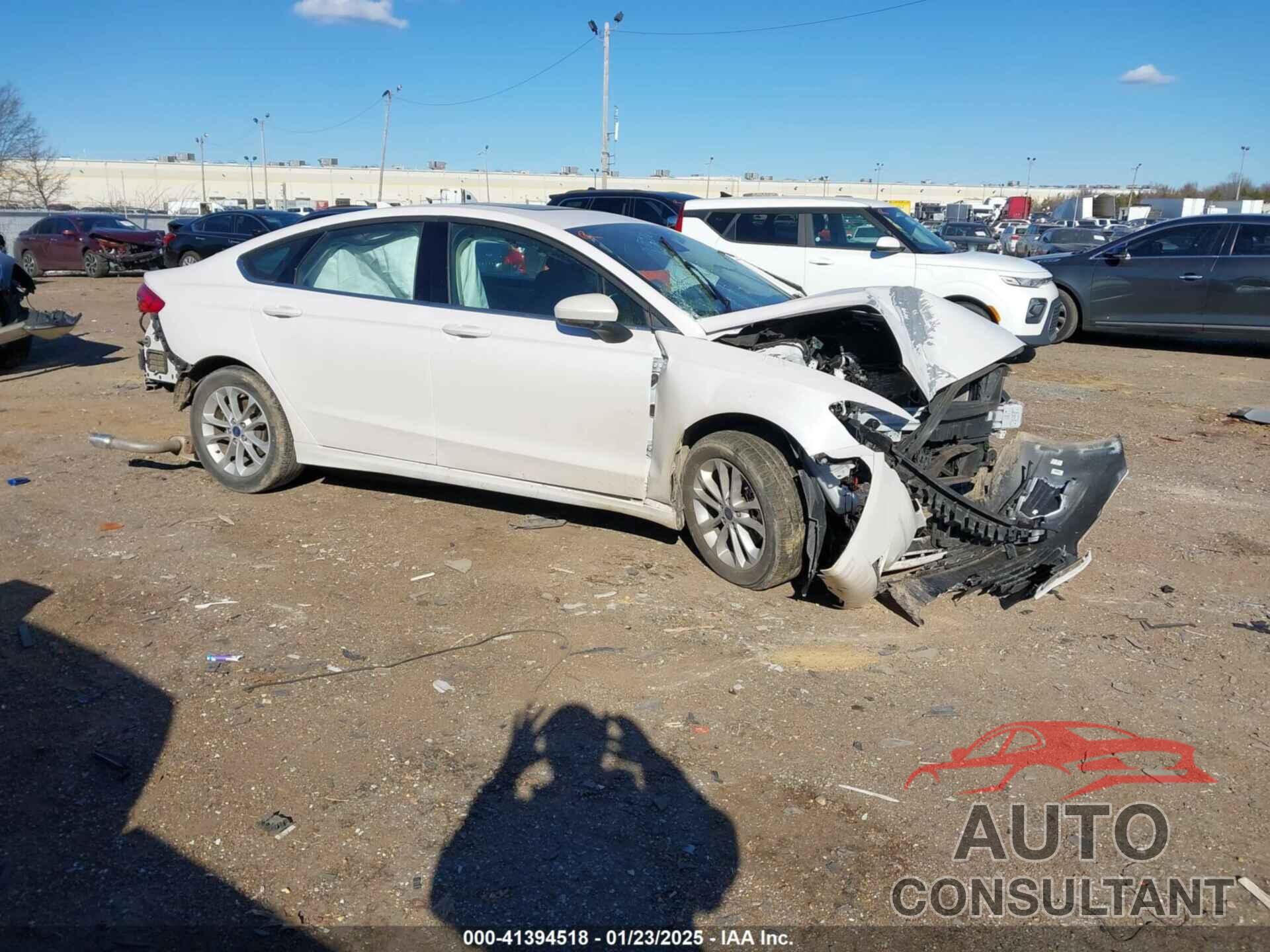 FORD FUSION 2020 - 3FA6P0HD5LR251751
