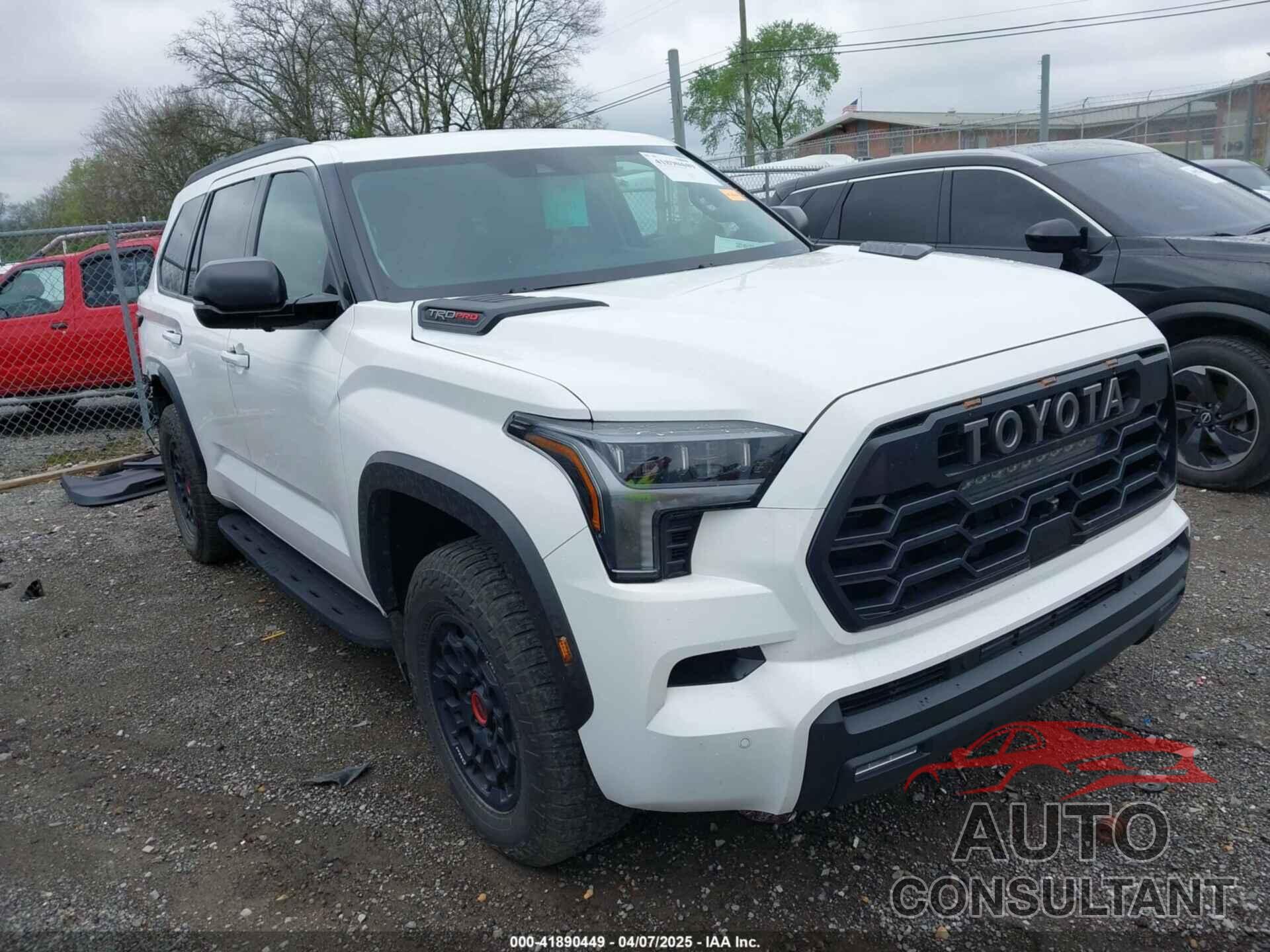 TOYOTA SEQUOIA 2023 - 7SVAAABA5PX007207