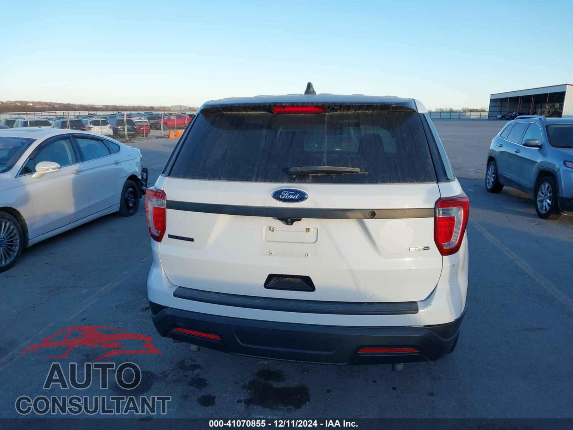 FORD POLICE INTERCEPTOR UTILITY 2018 - 1FM5K8ARXJGB34689