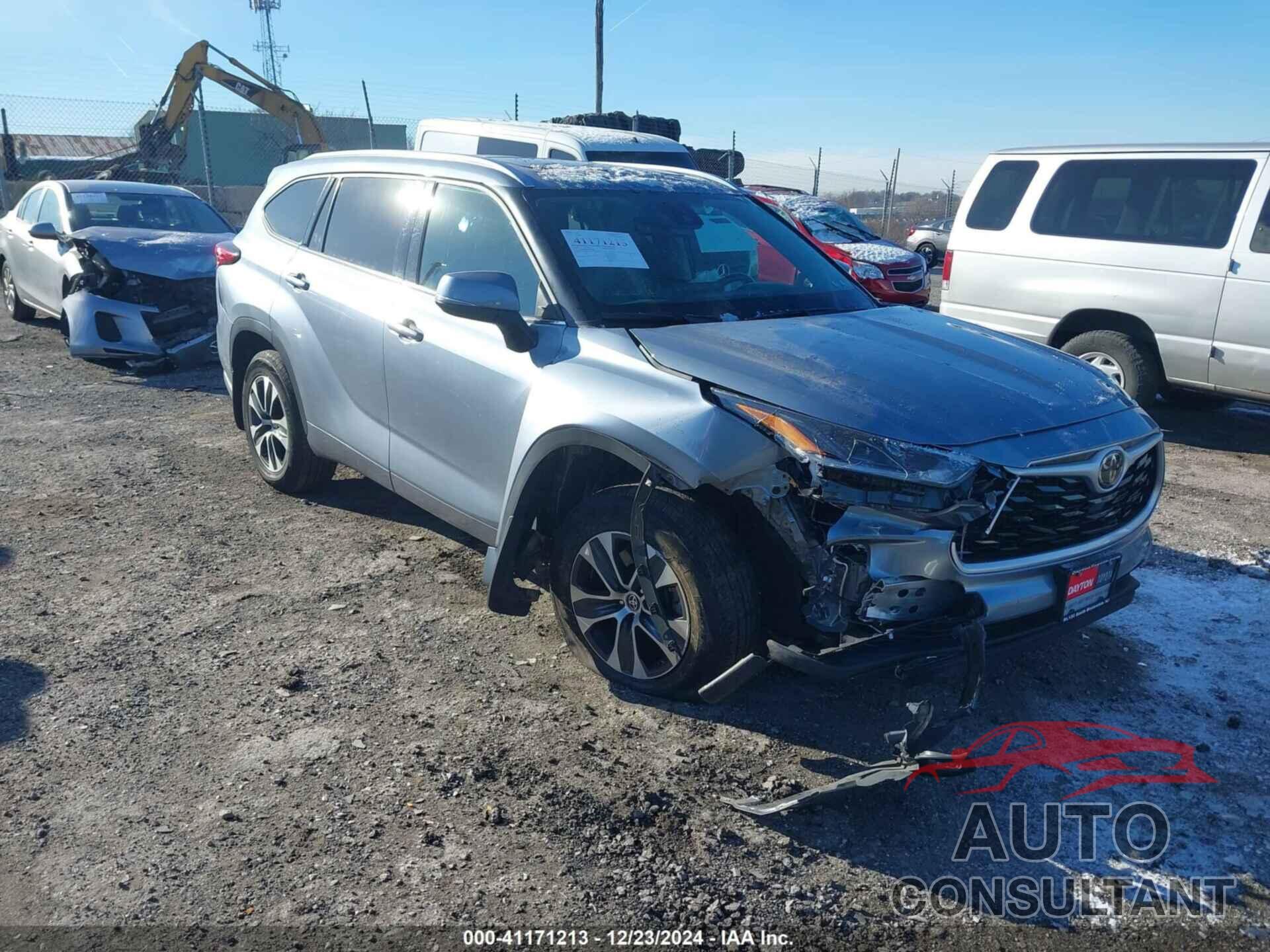 TOYOTA HIGHLANDER 2021 - 5TDGZRBH9MS113878