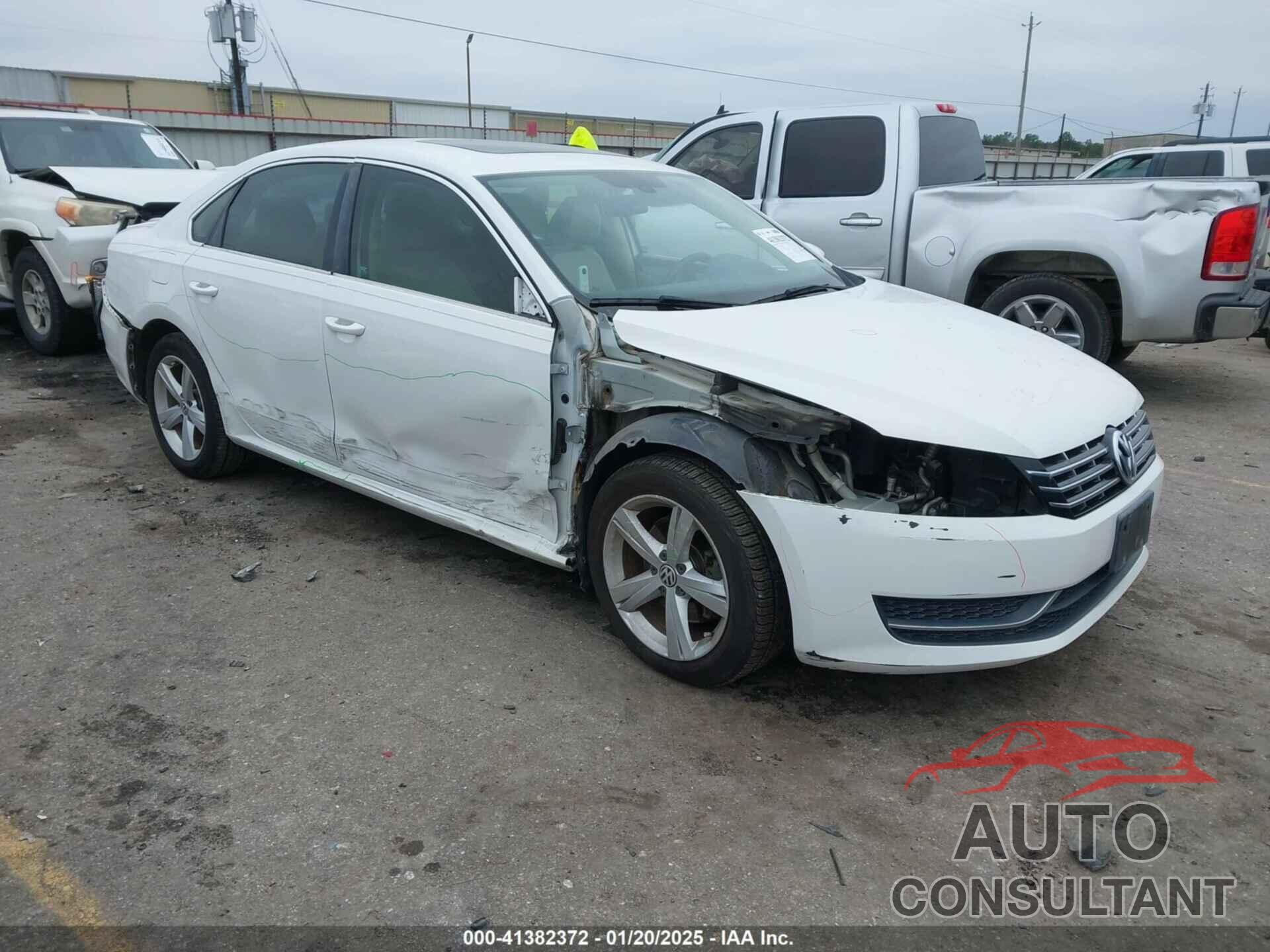 VOLKSWAGEN PASSAT 2012 - 1VWBN7A38CC041858