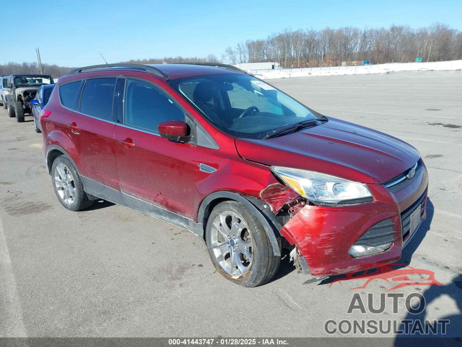 FORD ESCAPE 2016 - 1FMCU0GX1GUA07221