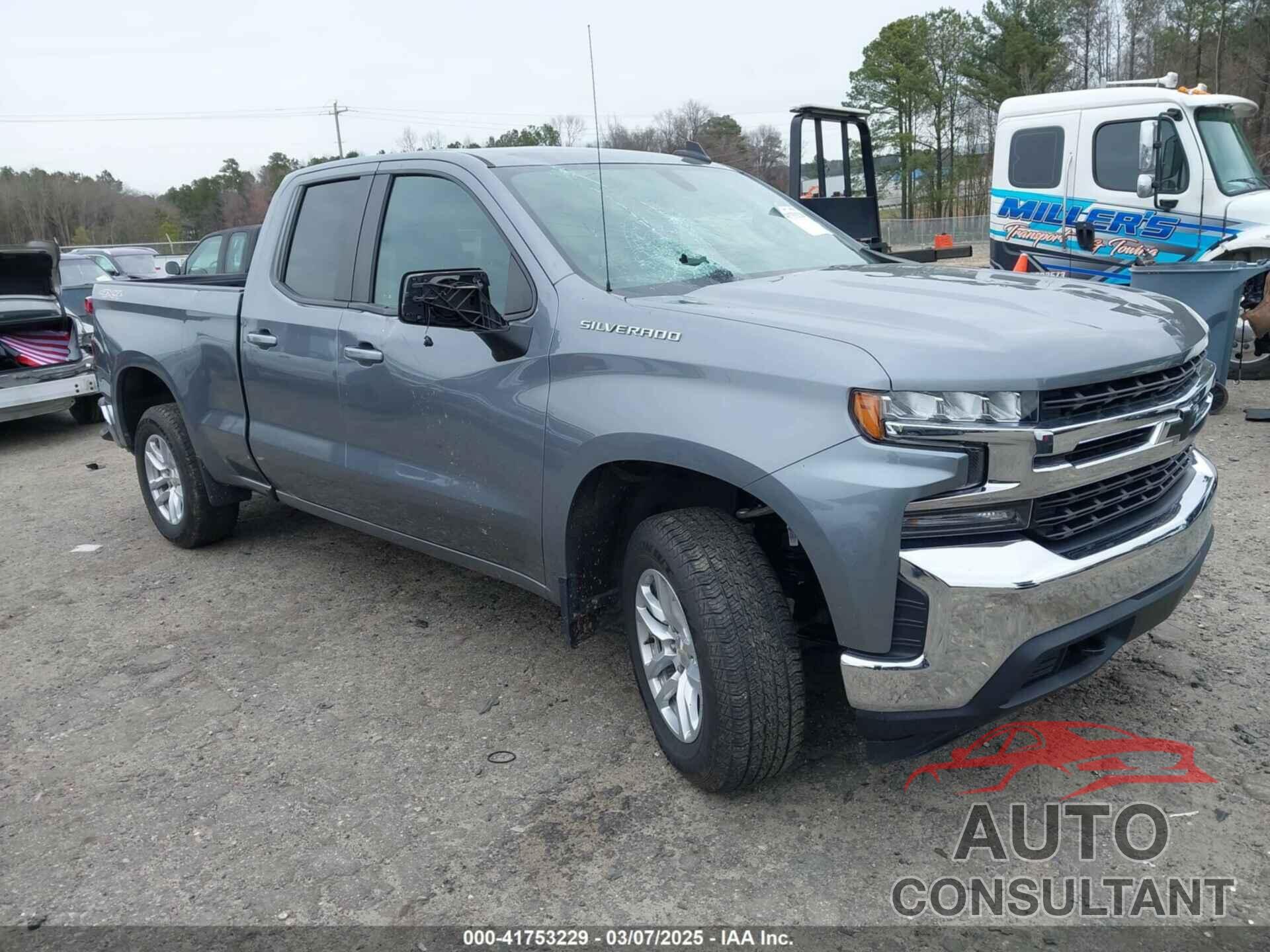 CHEVROLET SILVERADO 1500 2020 - 1GCRYDED4LZ354719