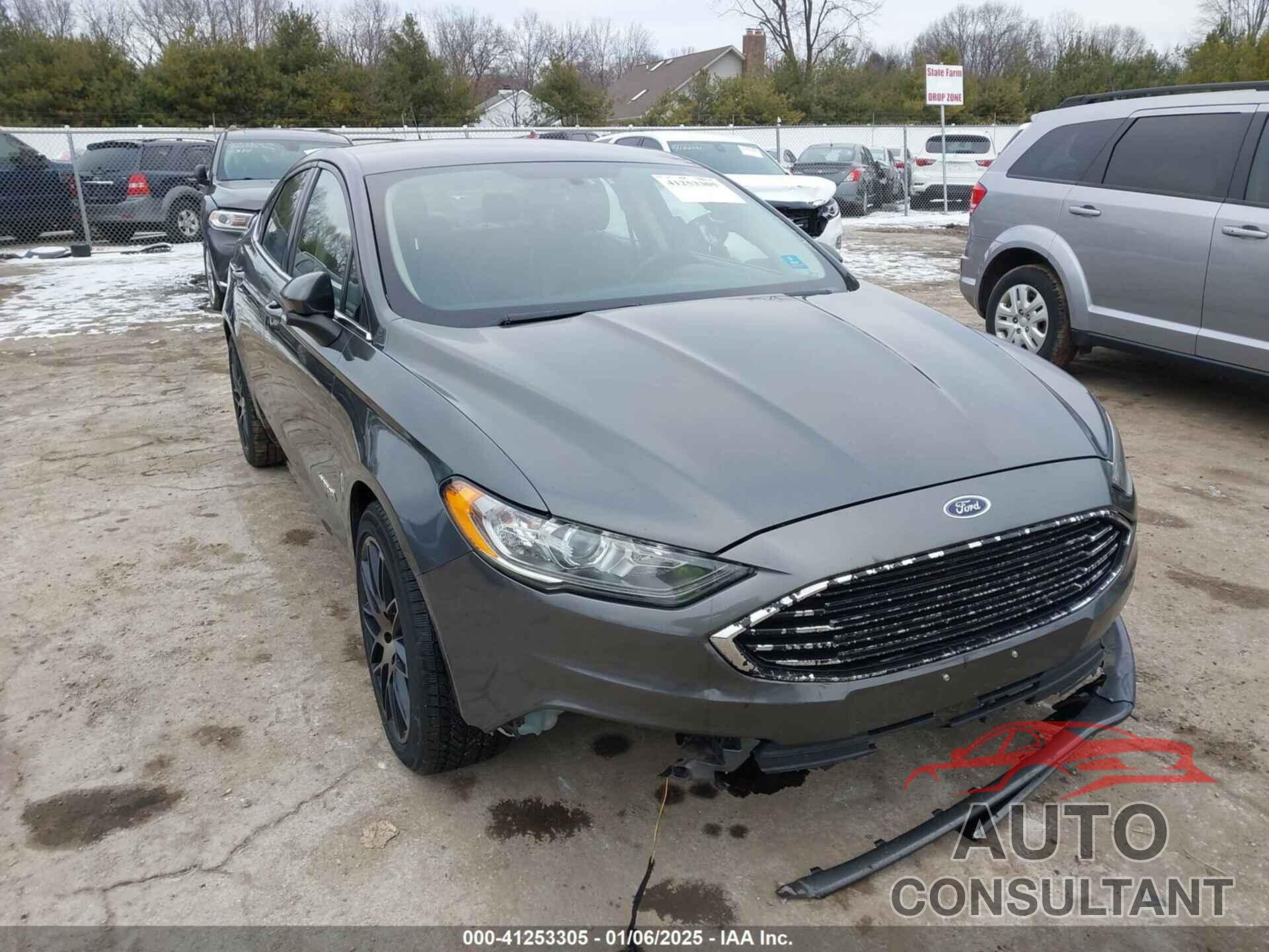FORD FUSION HYBRID 2017 - 3FA6P0LU0HR230434