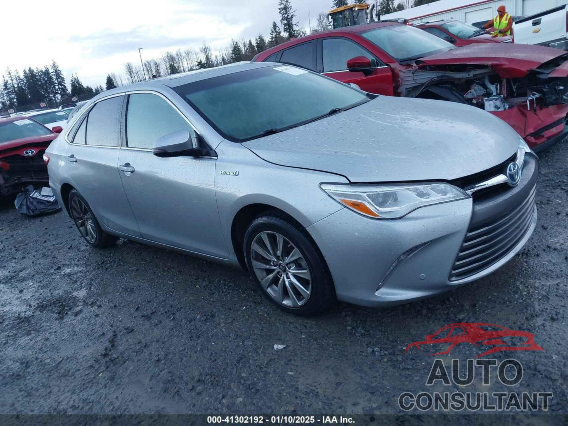 TOYOTA CAMRY HYBRID 2016 - 4T1BD1FK1GU188991