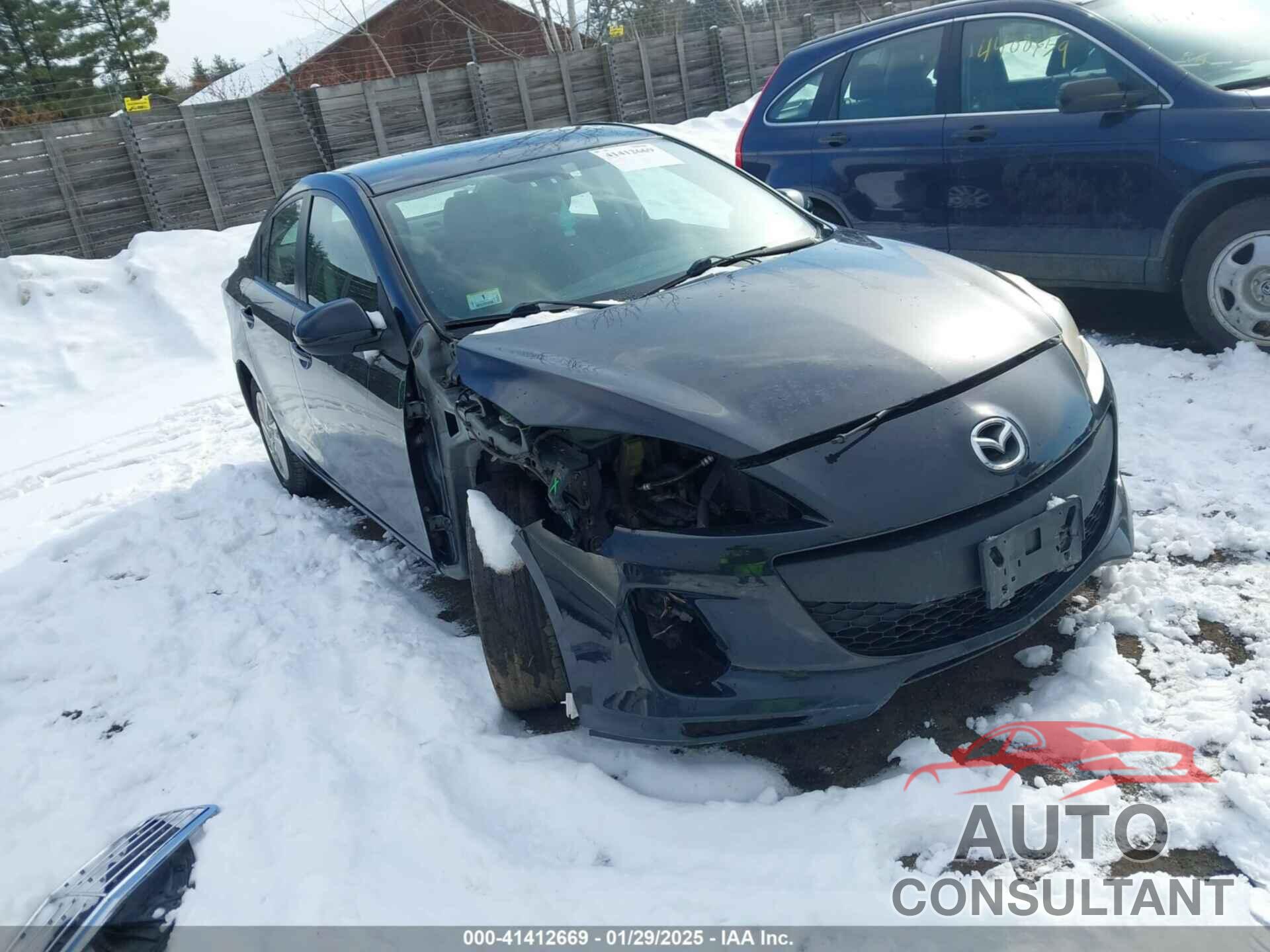 MAZDA MAZDA3 2012 - JM1BL1V82C1518159