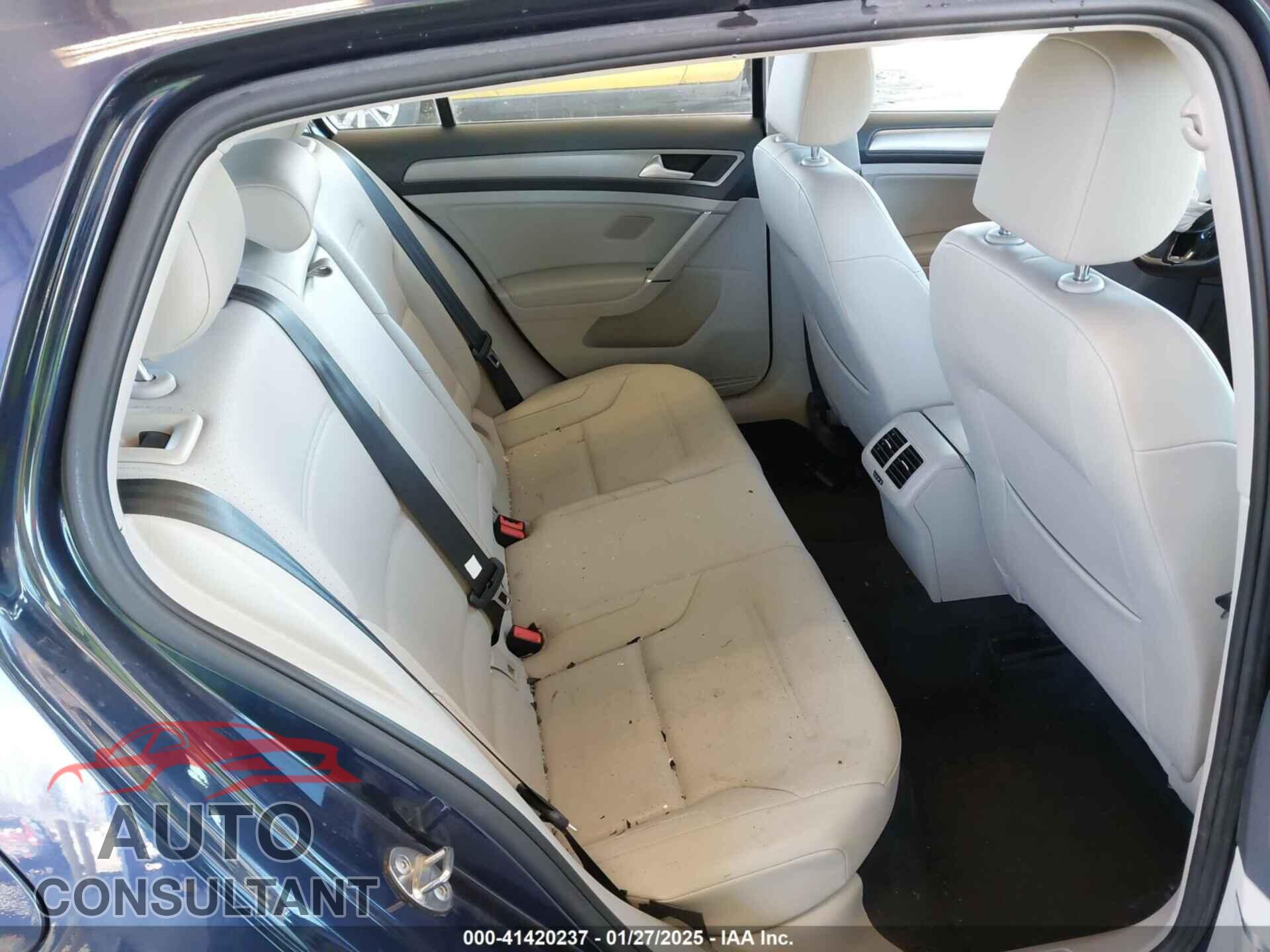 VOLKSWAGEN GOLF 2017 - 3VW217AU0HM073598