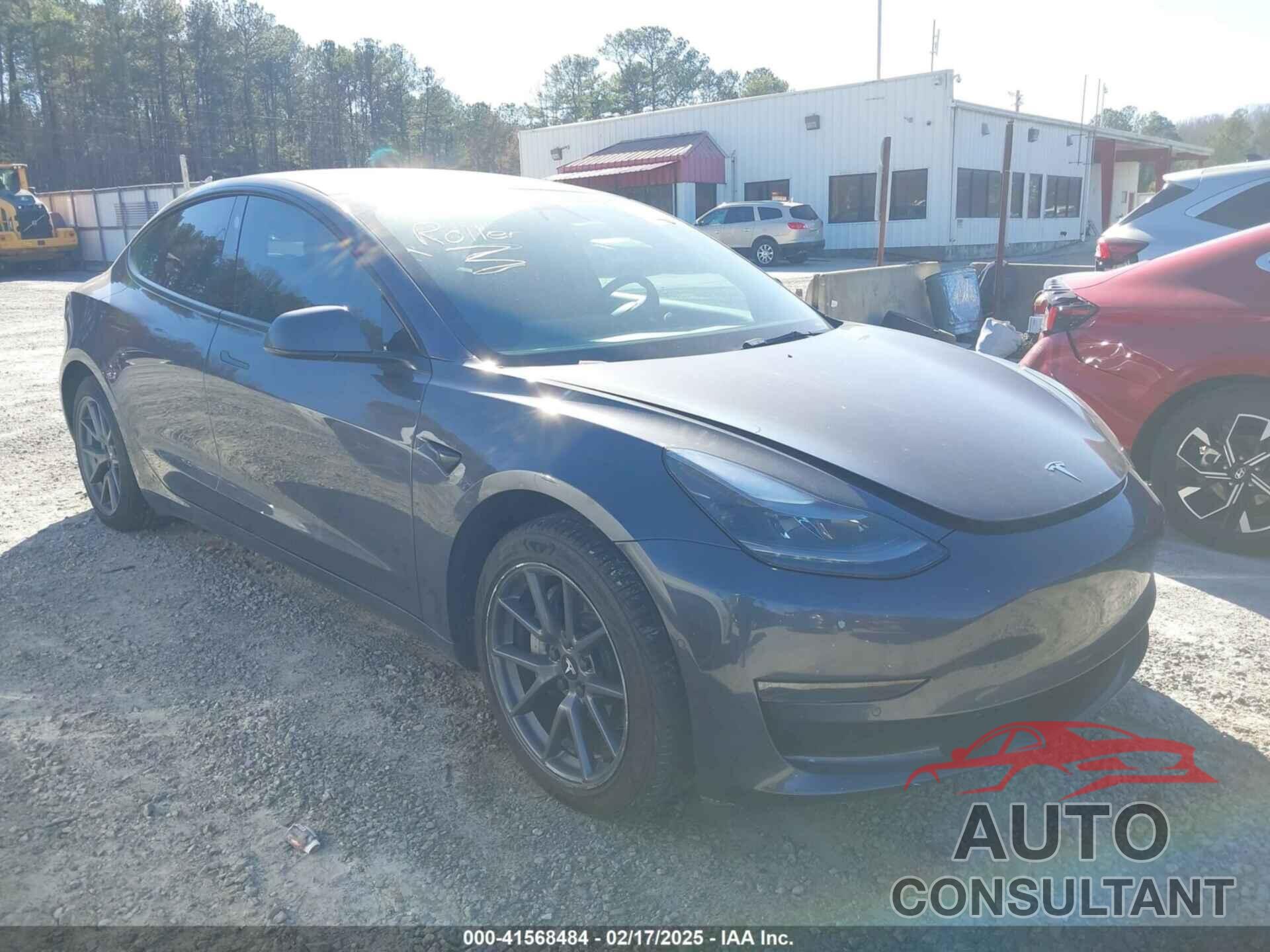 TESLA MODEL 3 2022 - 5YJ3E1EB1NF136788