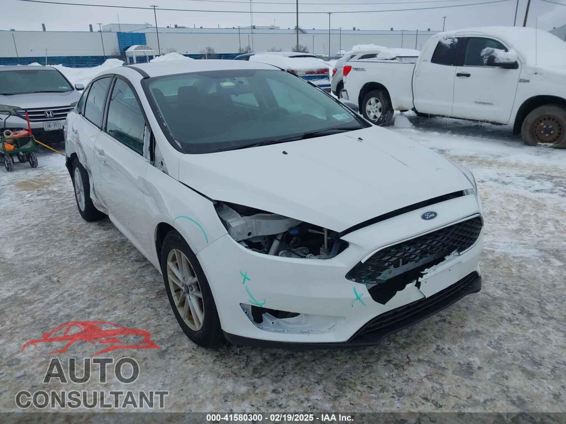 FORD FOCUS 2017 - 1FADP3F20HL235067