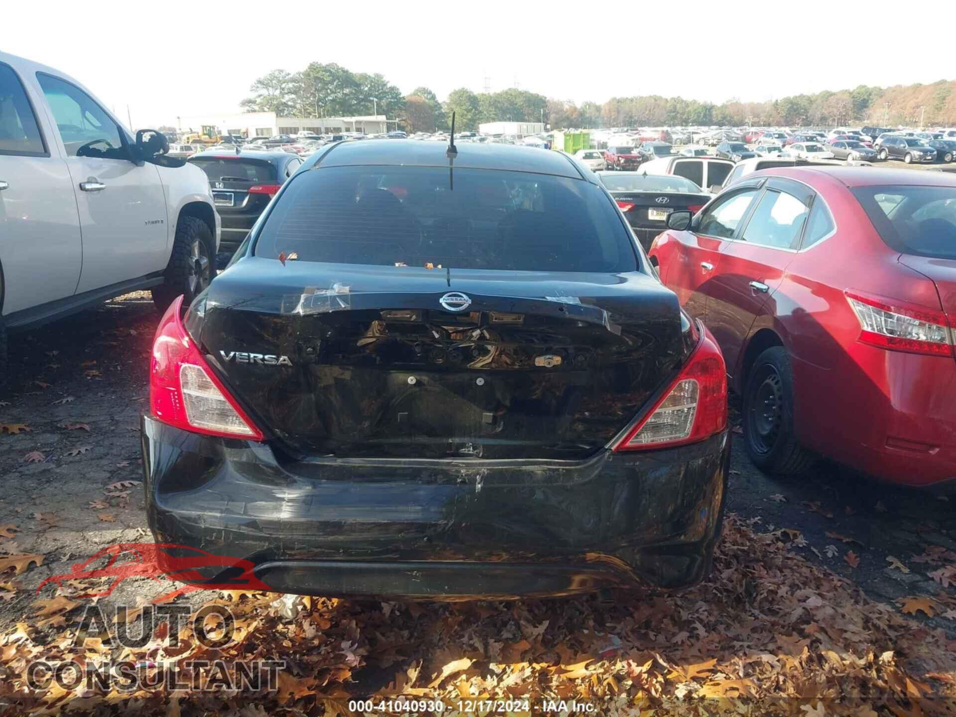 NISSAN VERSA 2017 - 3N1CN7AP3HL855697