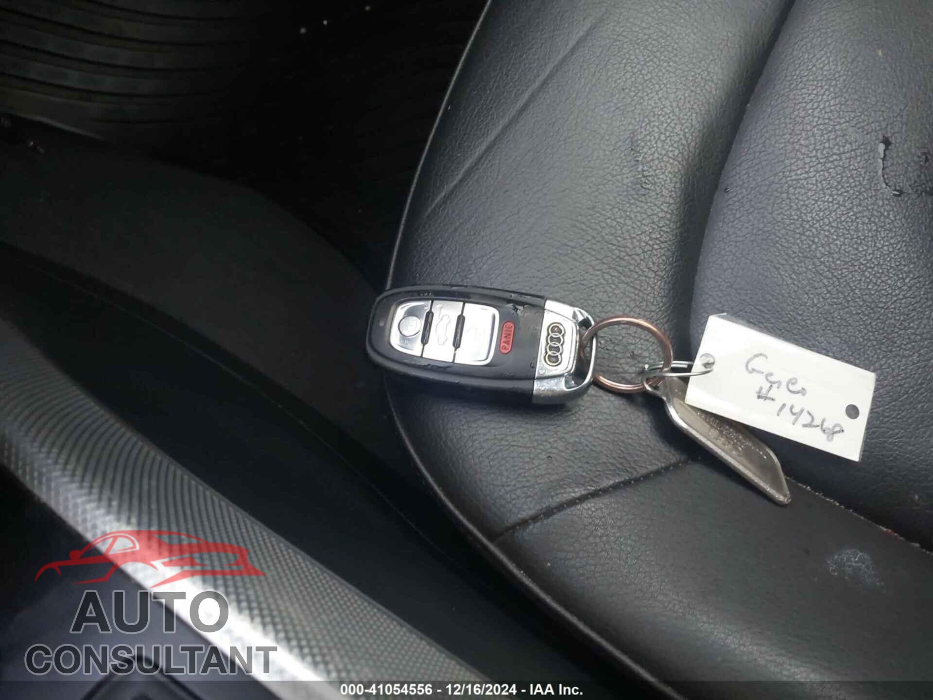 AUDI A5 2014 - WAUCFAFR2EA003116