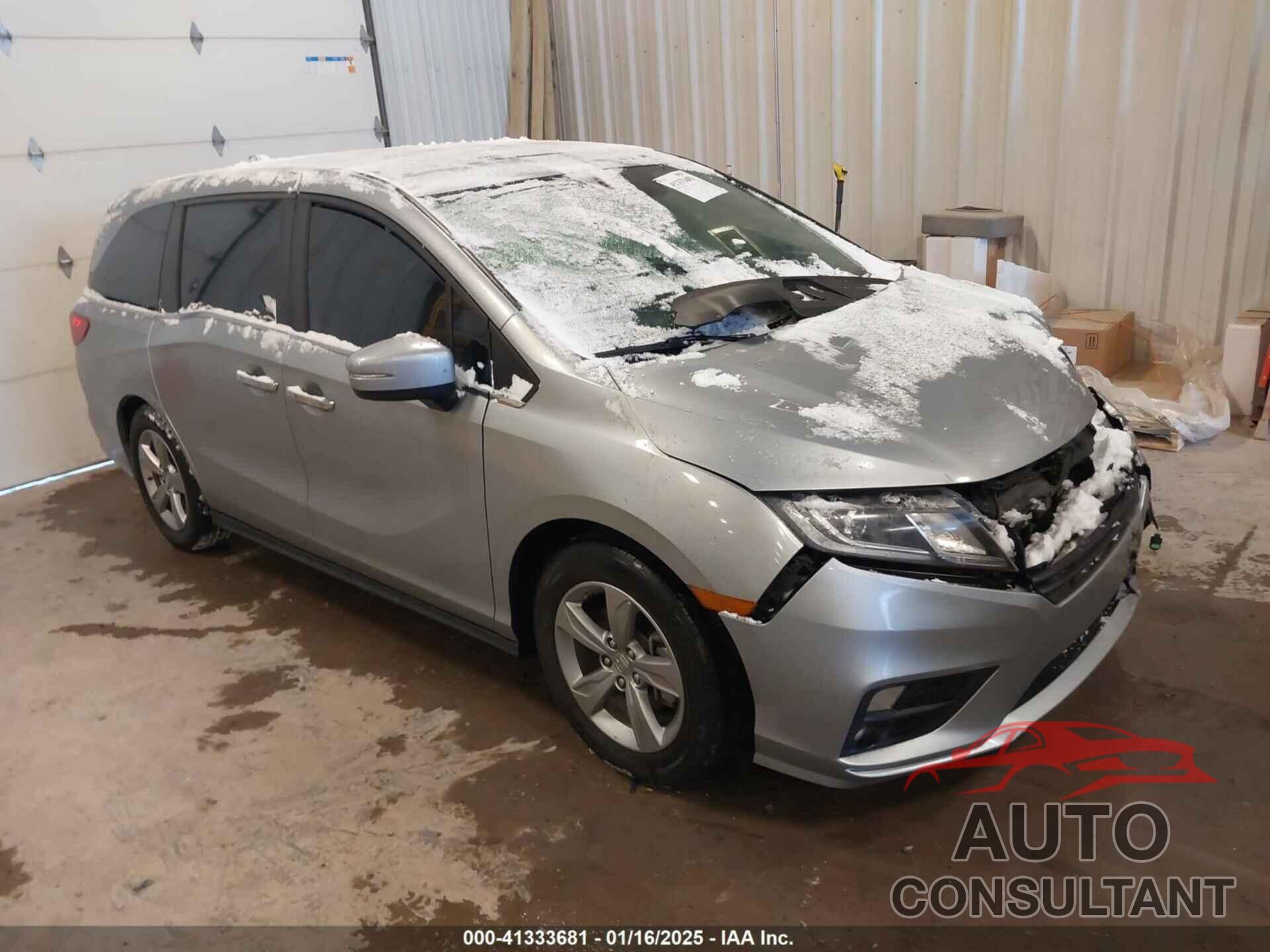 HONDA ODYSSEY 2018 - 5FNRL6H77JB012815