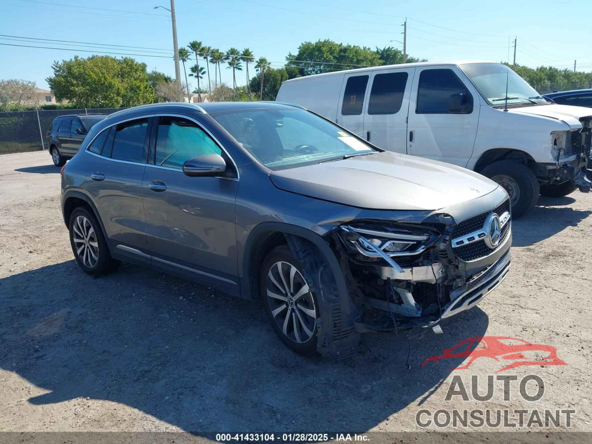 MERCEDES-BENZ GLA 250 2023 - W1N4N4GB0PJ521895