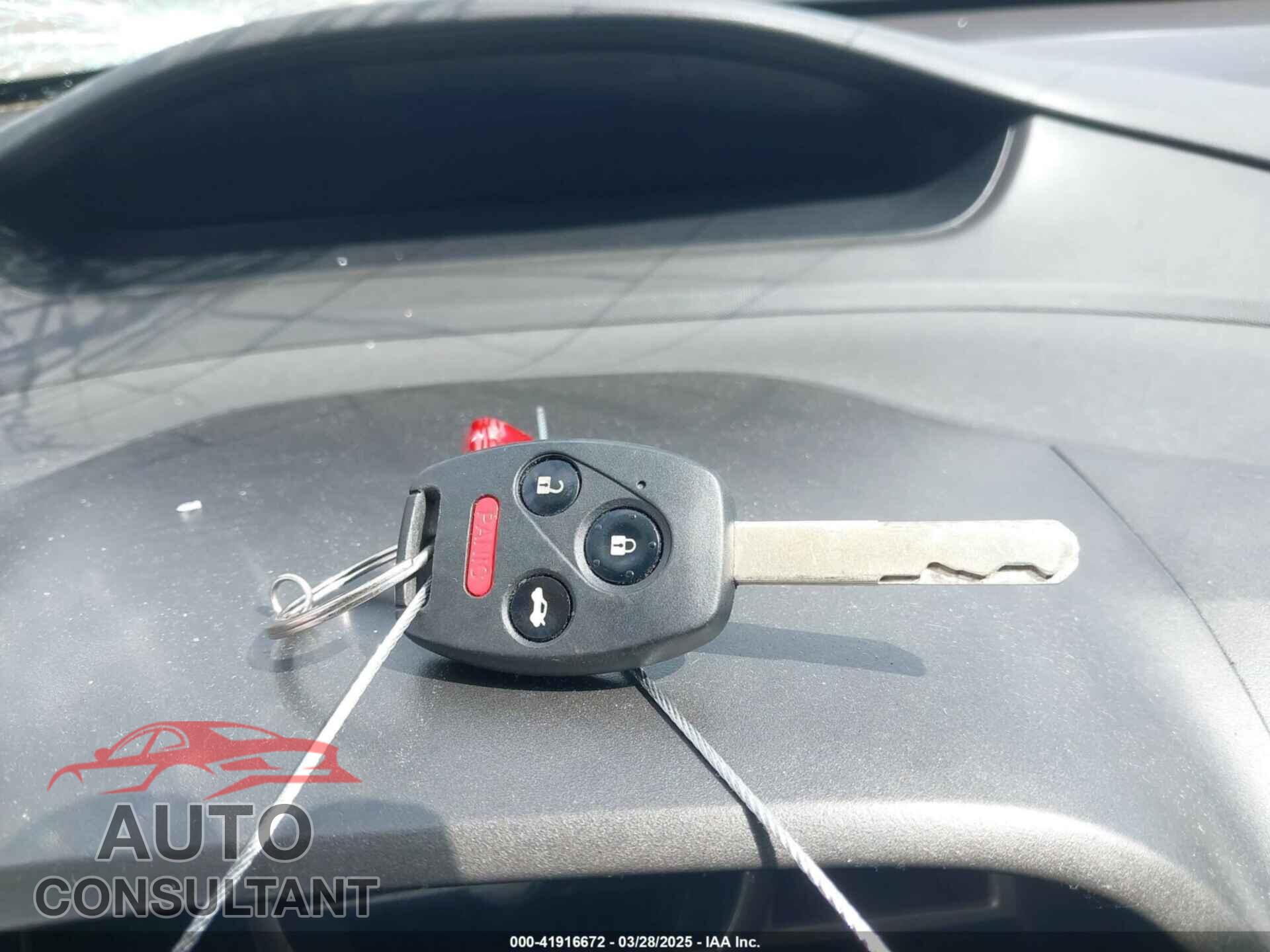 HONDA CIVIC 2011 - 19XFA1F52BE048111