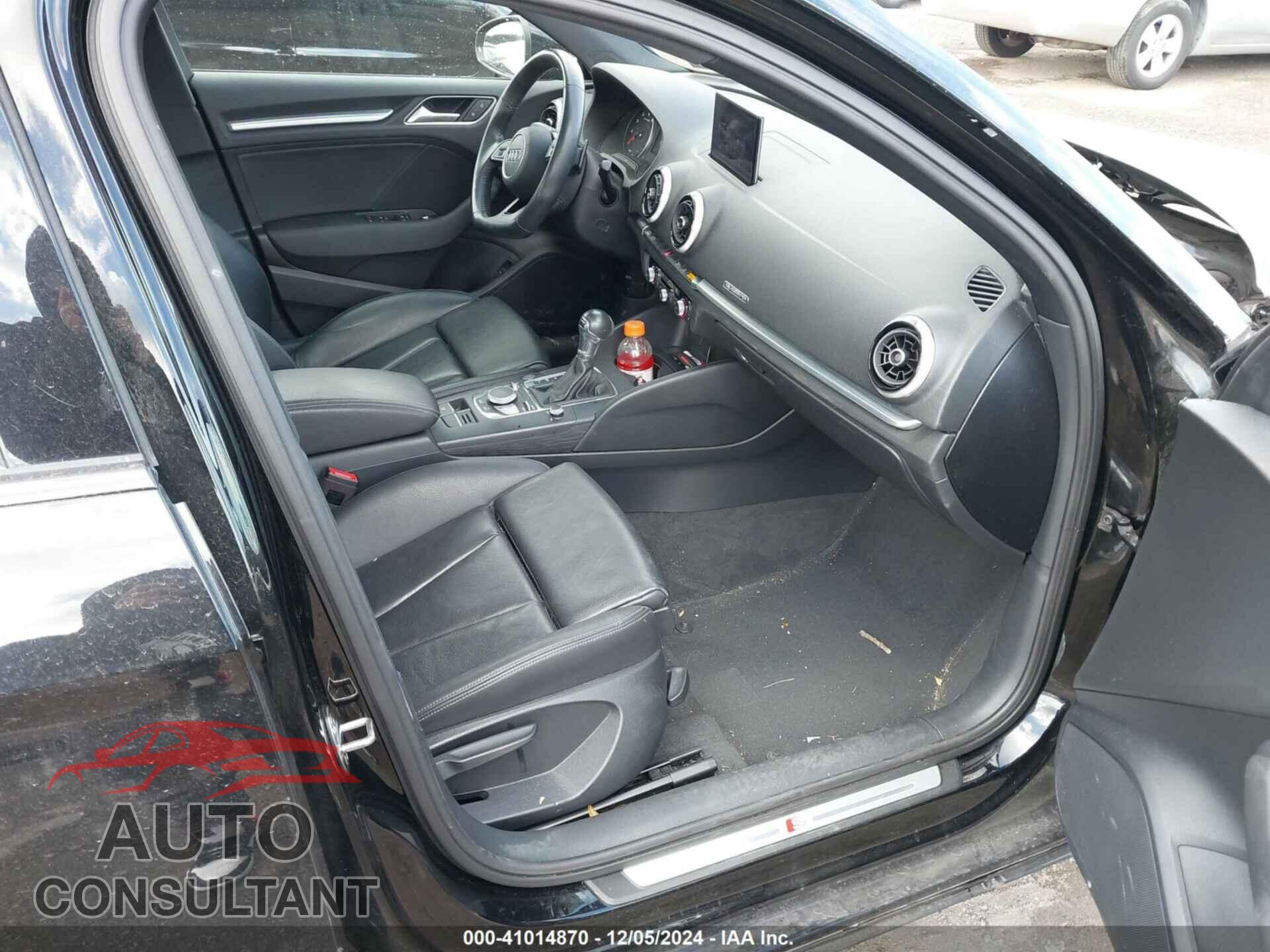 AUDI A3 2020 - WAUBEGFF6LA006640