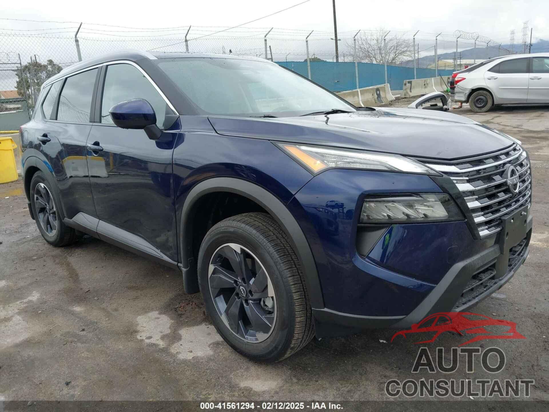 NISSAN ROGUE 2024 - 5N1BT3BA2RC739207
