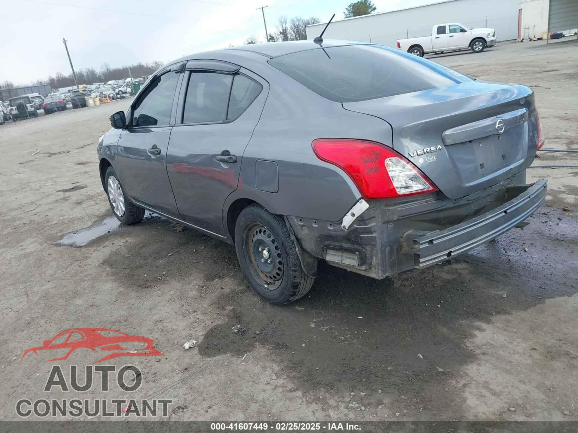 NISSAN VERSA 2019 - 3N1CN7AP3KL870613