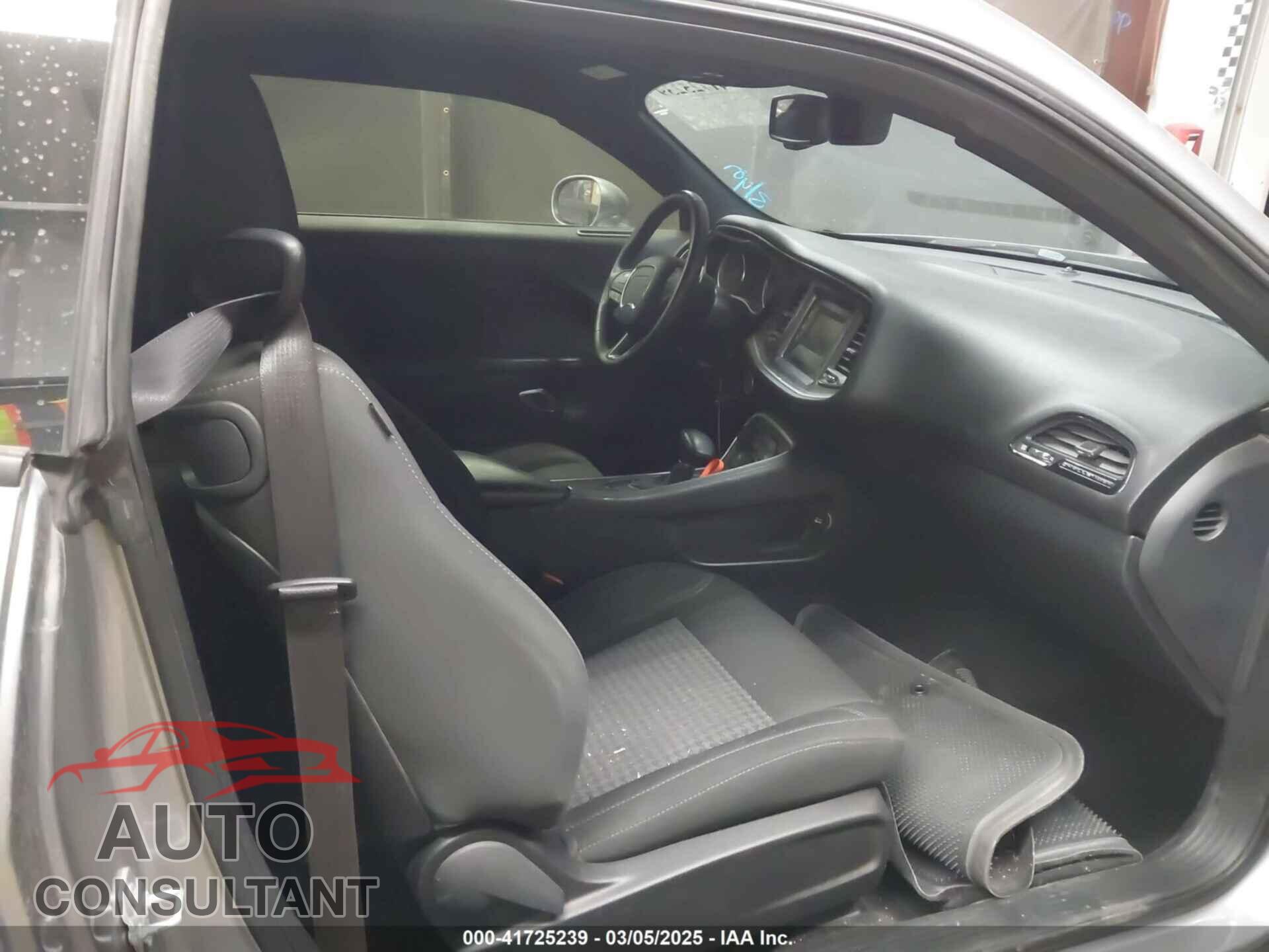 DODGE CHALLENGER 2017 - 2C3CDZBT3HH666259