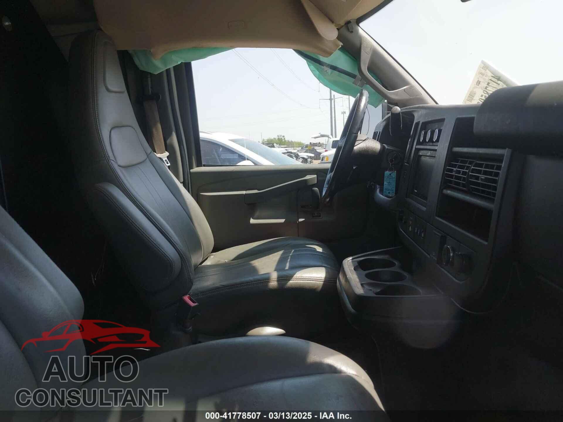 CHEVROLET EXPRESS CARGO 2021 - 1GCWGAF70M1237863