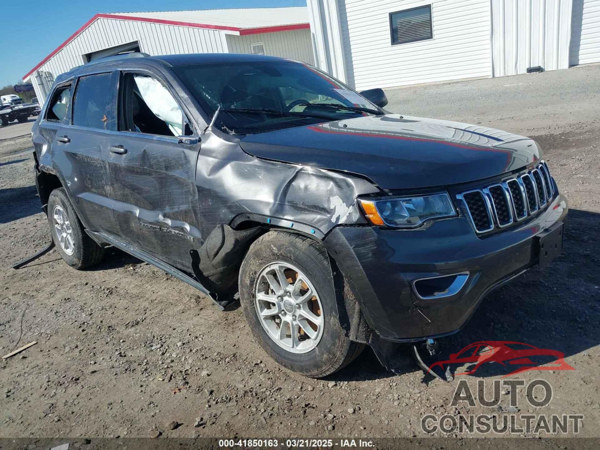 JEEP GRAND CHEROKEE 2018 - 1C4RJFAG8JC335459