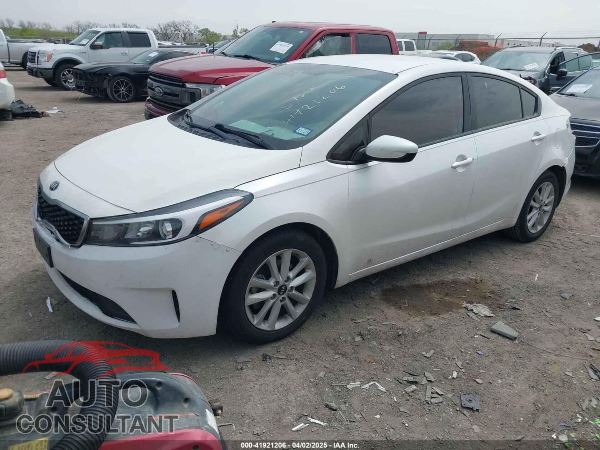 KIA FORTE 2017 - 3KPFL4A71HE149508
