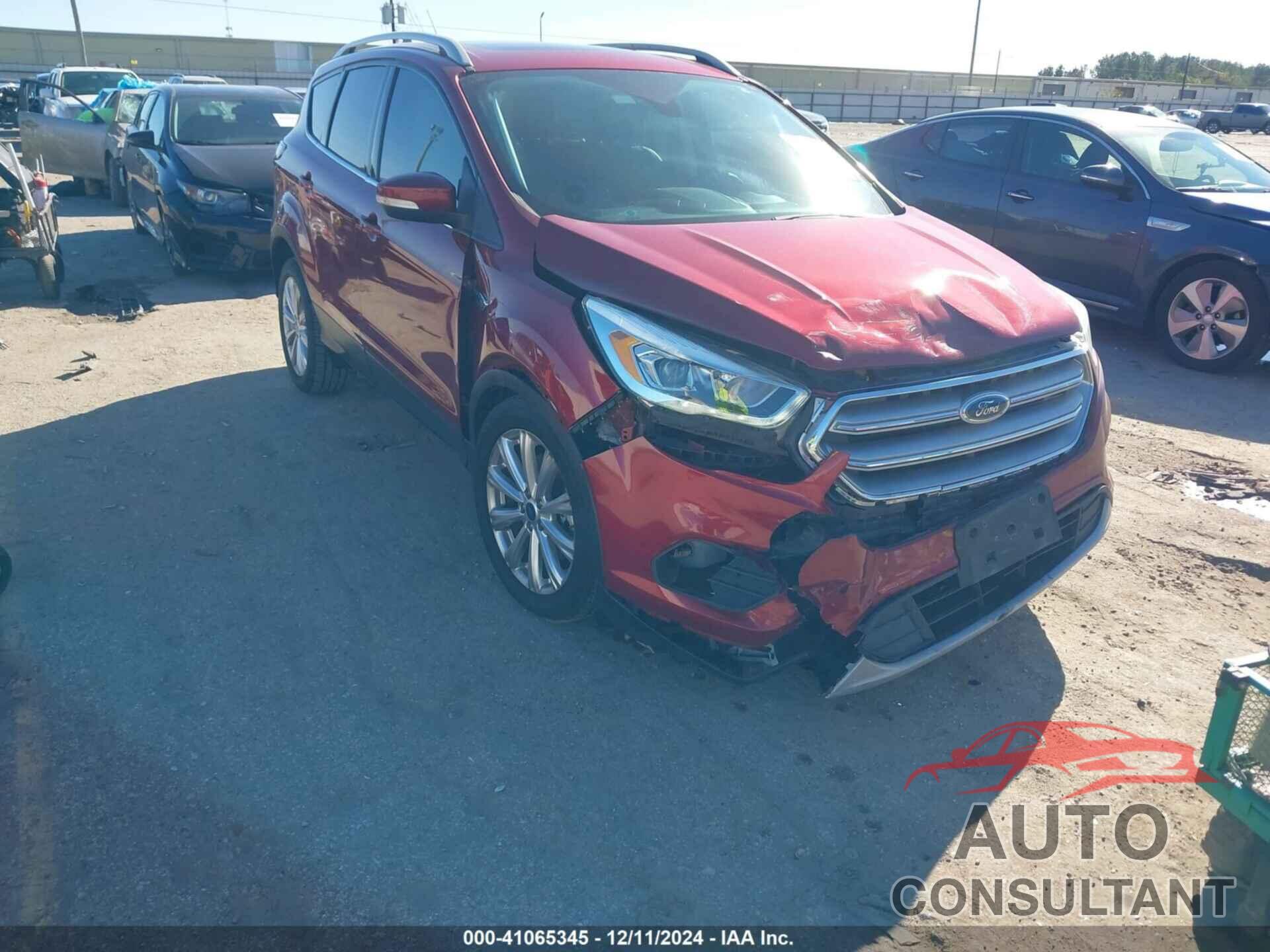 FORD ESCAPE 2017 - 1FMCU0J93HUA80859