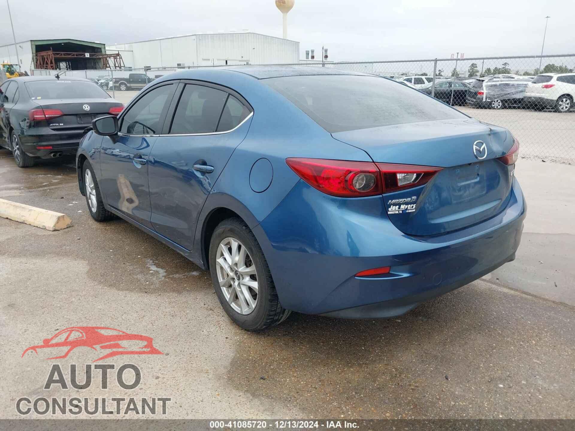 MAZDA MAZDA3 2017 - 3MZBN1U79HM124636