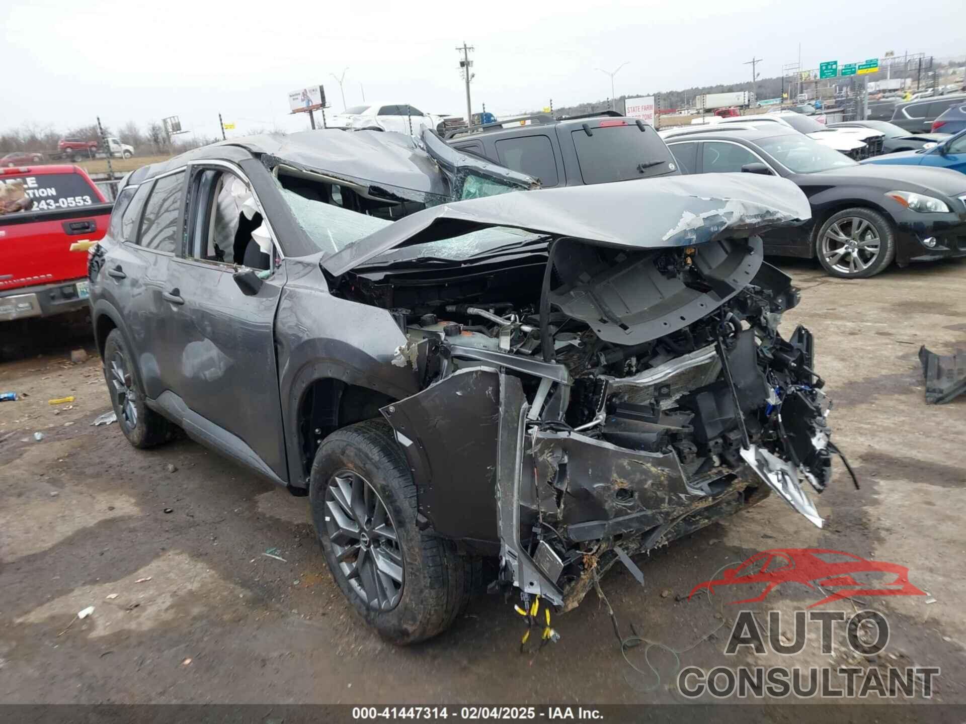 NISSAN ROGUE 2023 - 5N1BT3AA1PC876430