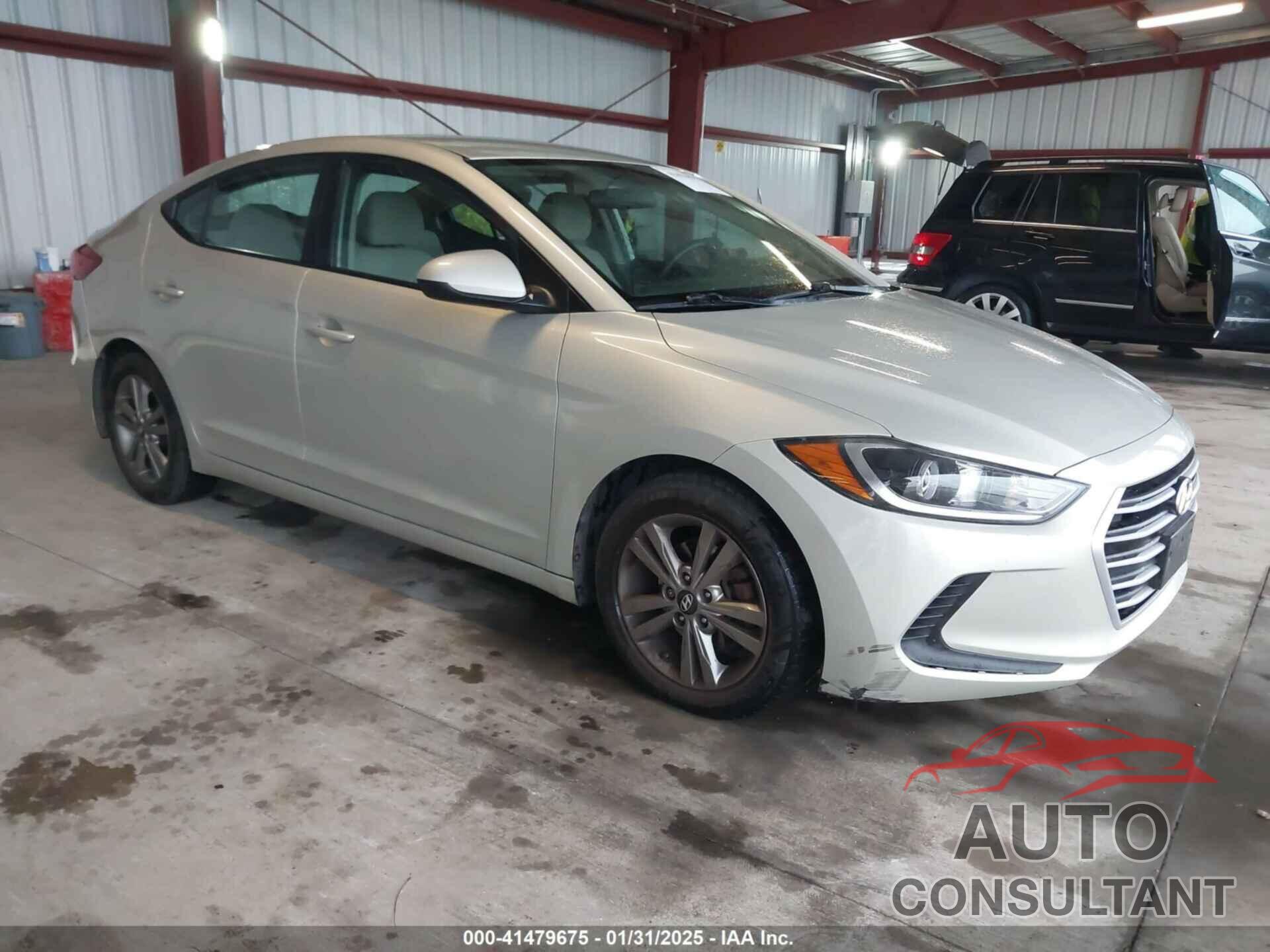 HYUNDAI ELANTRA 2018 - 5NPD84LF3JH368940