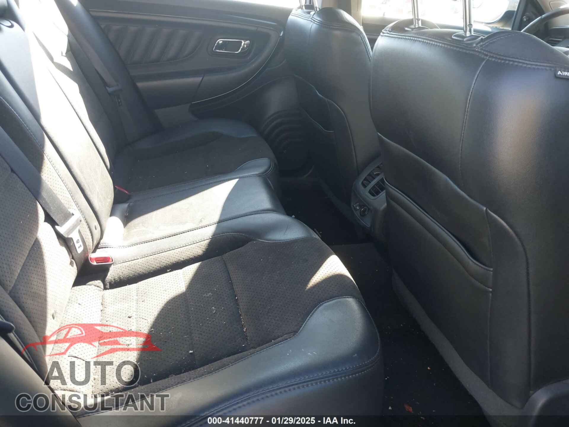 FORD TAURUS 2012 - 1FAHP2KT1CG143056