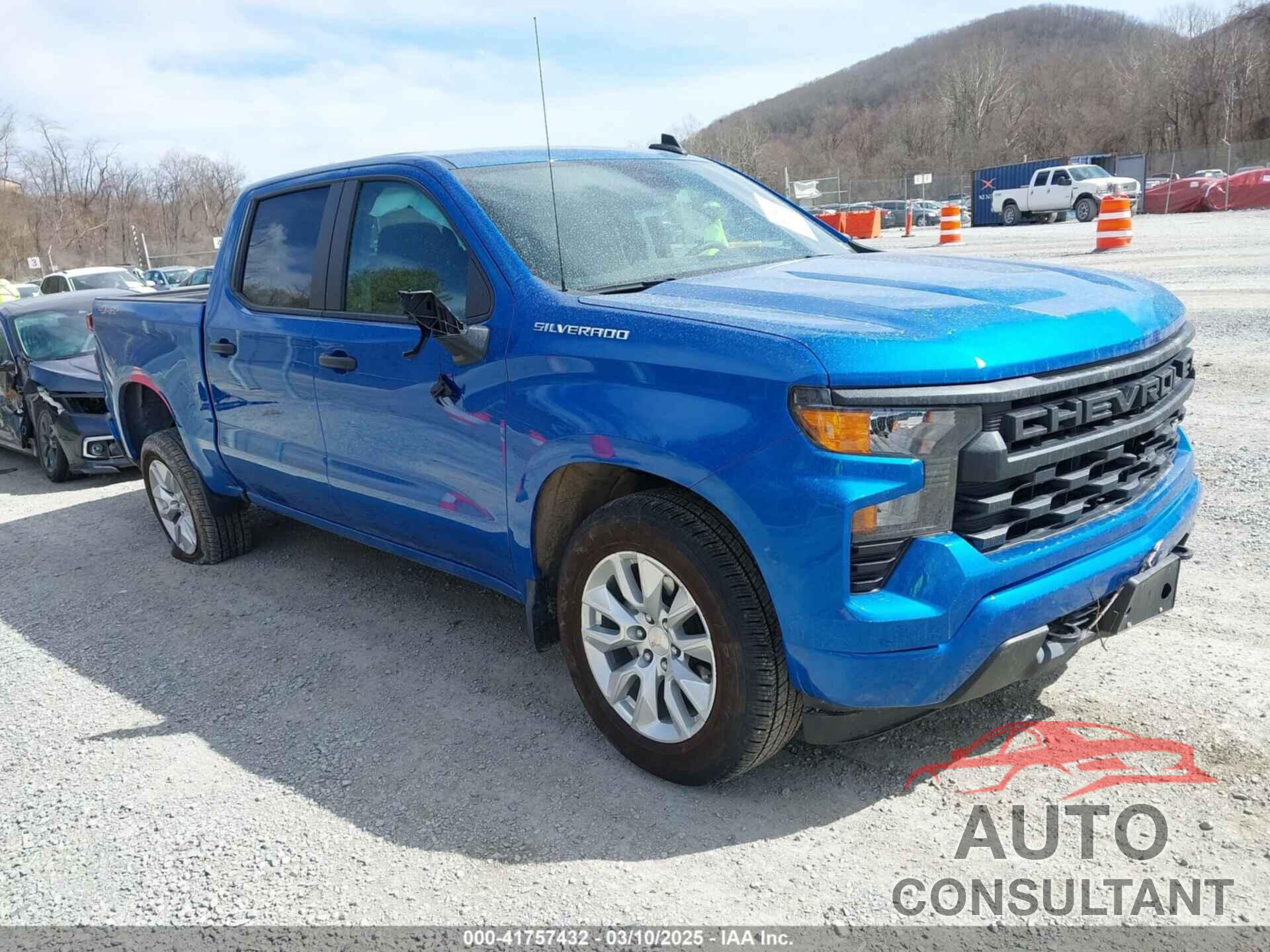 CHEVROLET SILVERADO 1500 2024 - 1GCPDBEK9RZ123622