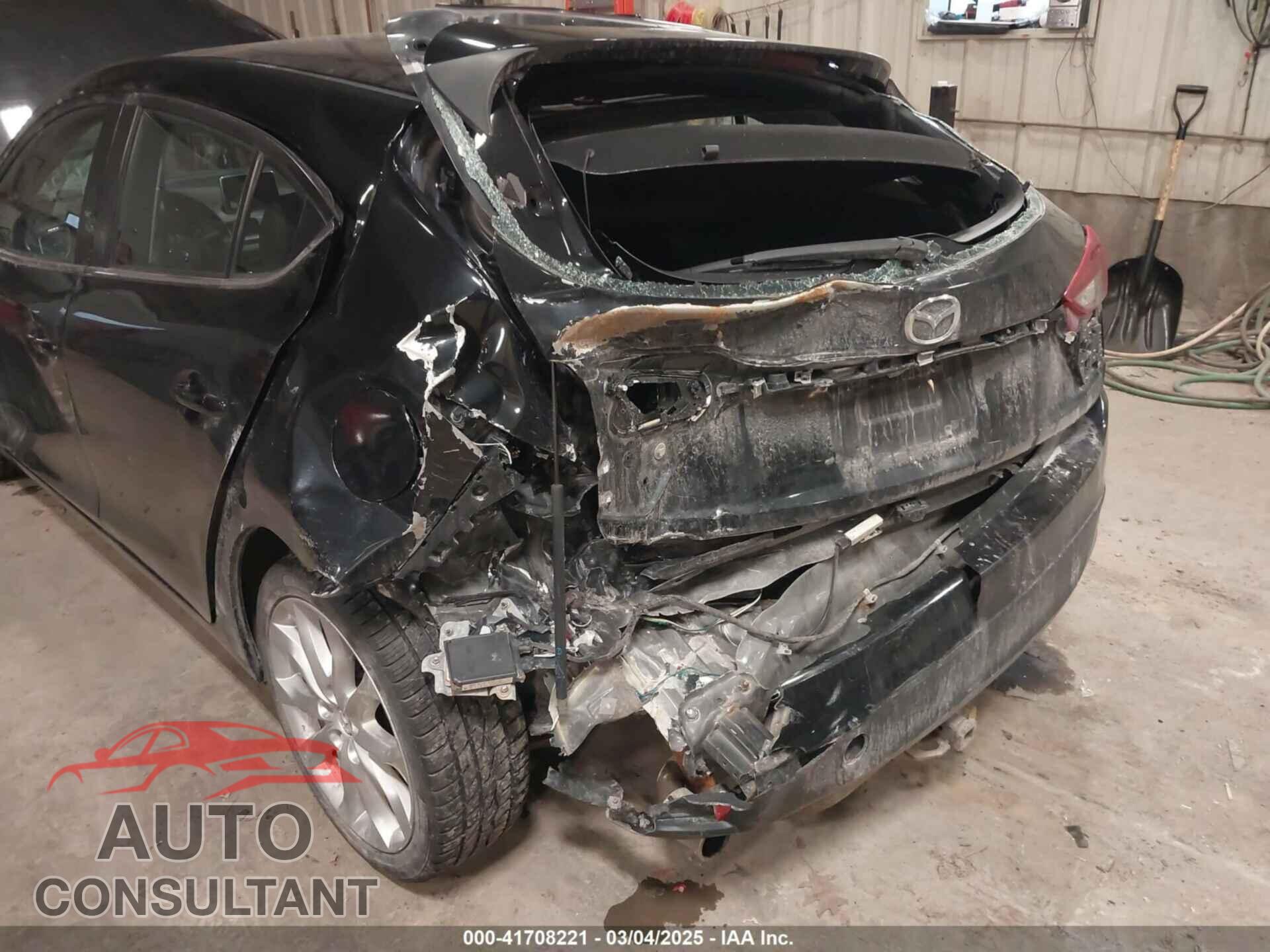 MAZDA MAZDA3 2015 - JM1BM1L35F1232301