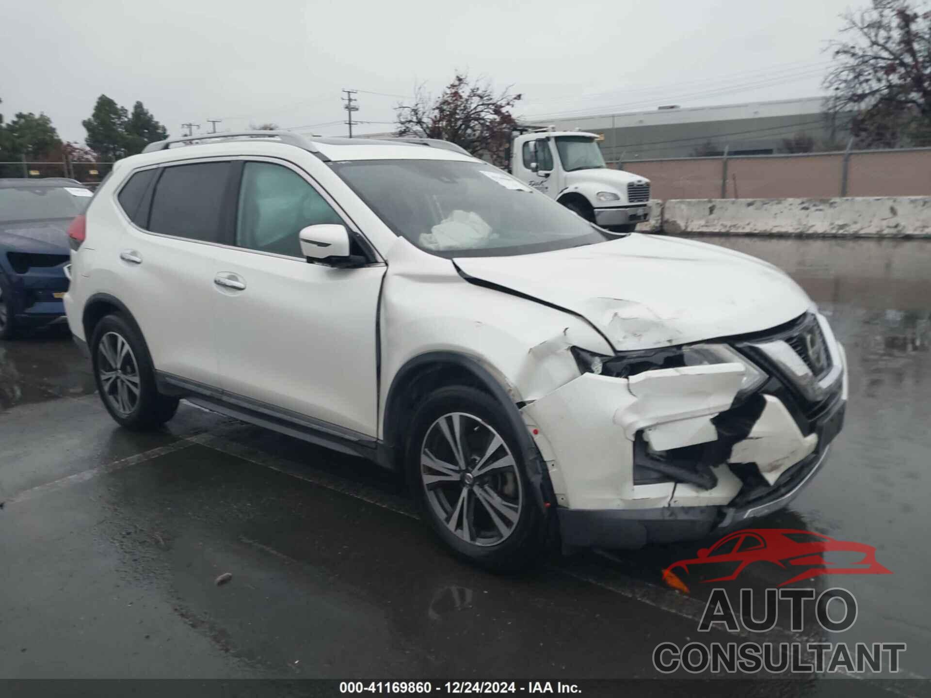 NISSAN ROGUE 2017 - 5N1AT2MT8HC740316